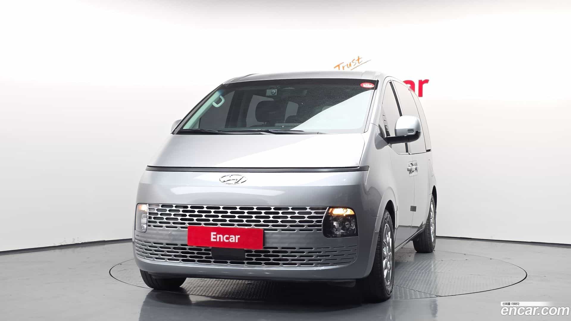 Staria Hyundai 2023.6-OUTER-003