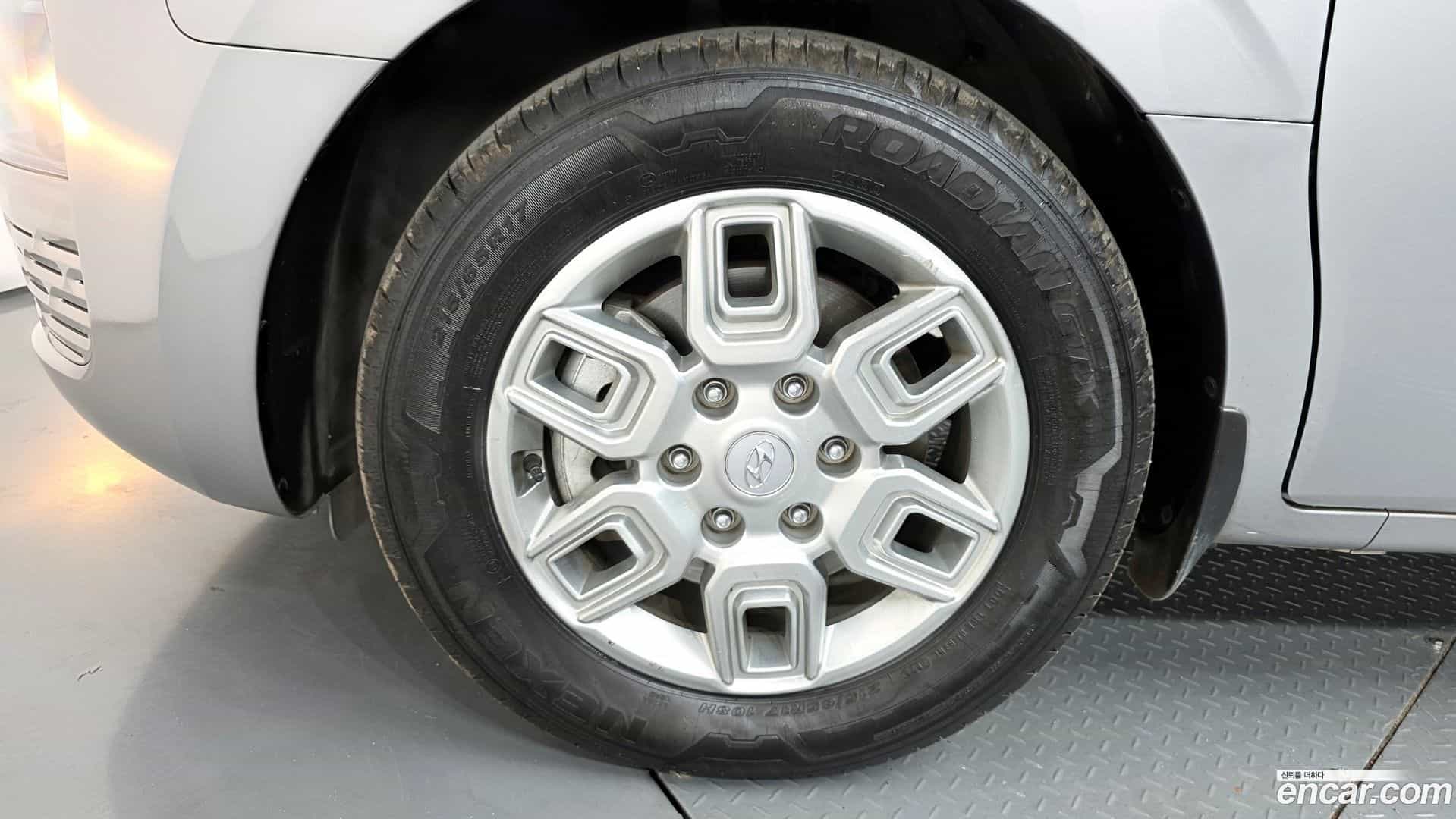 Staria Hyundai 2023.6-OUTER-005
