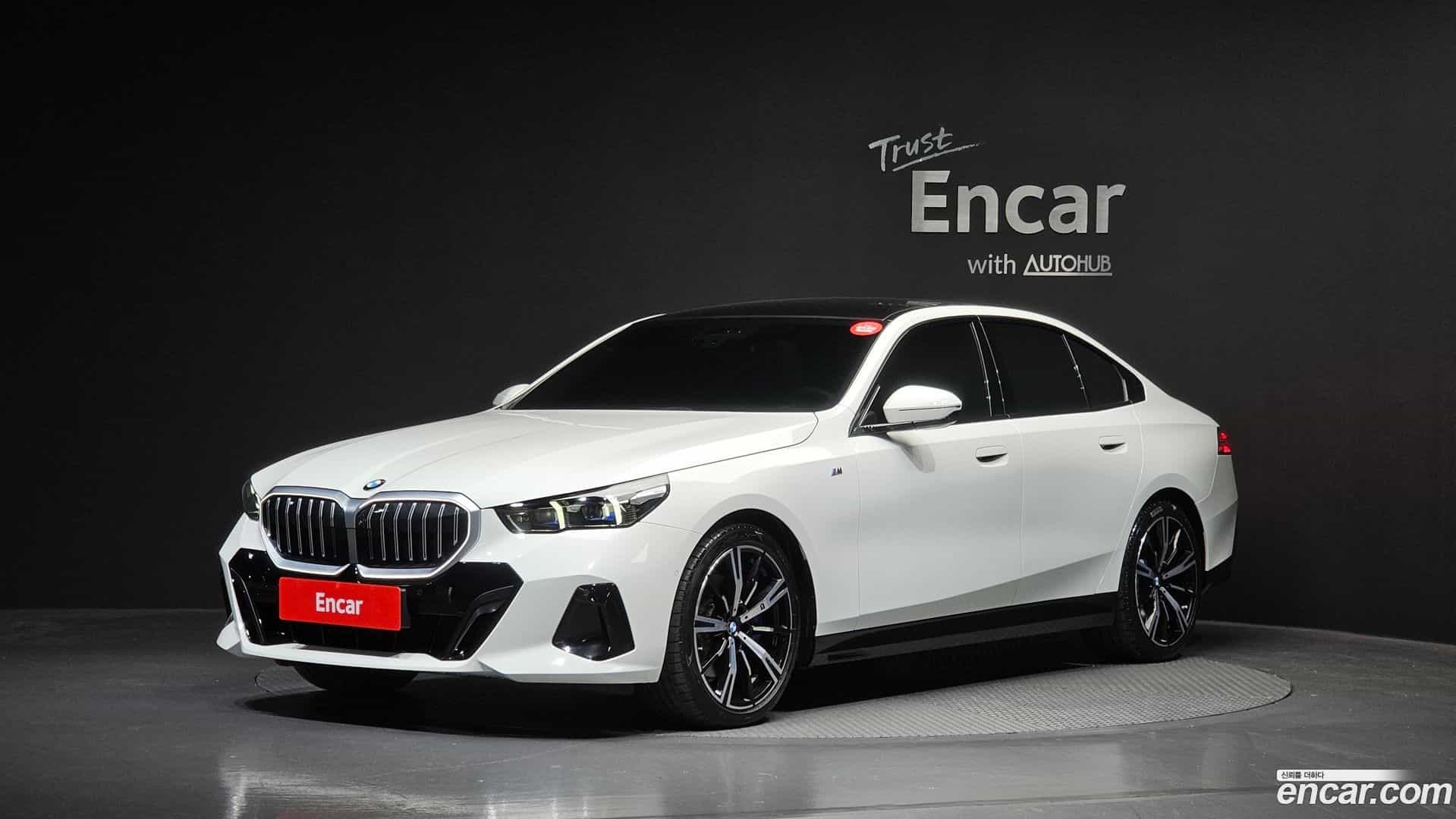 5-Series BMW 2024.1-OUTER-001