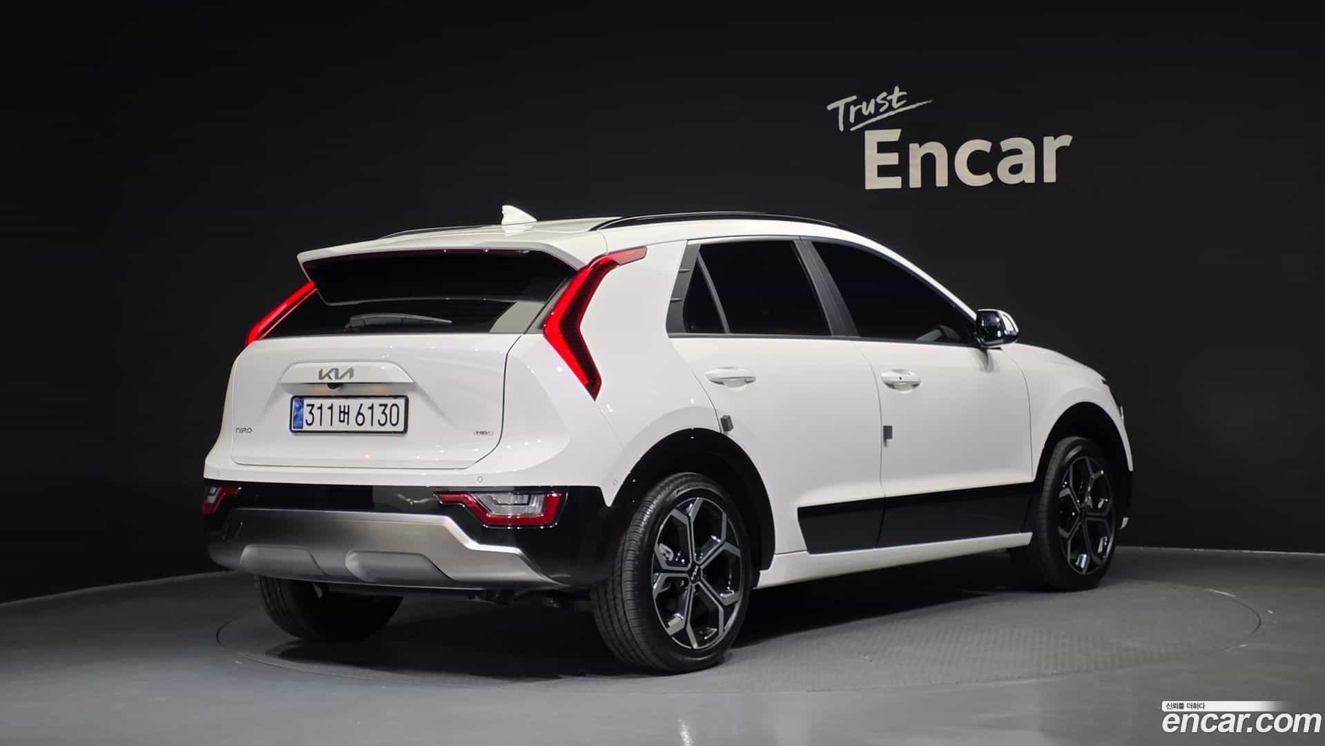 Niro Kia 2025.3-OUTER-002