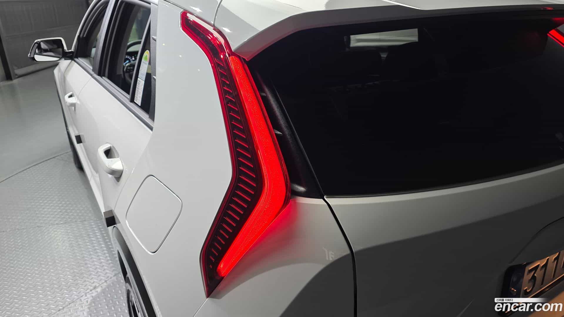 Niro Kia 2025.3-OUTER-033