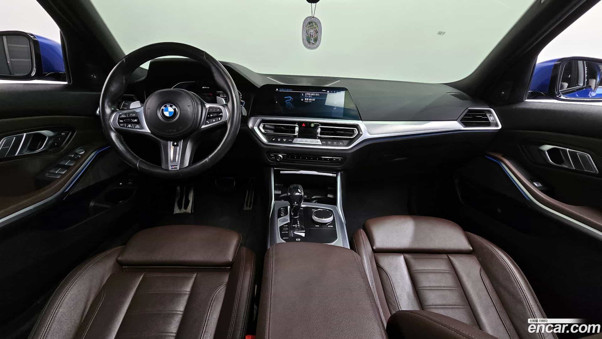 3-Series BMW 2021.4-INNER-007