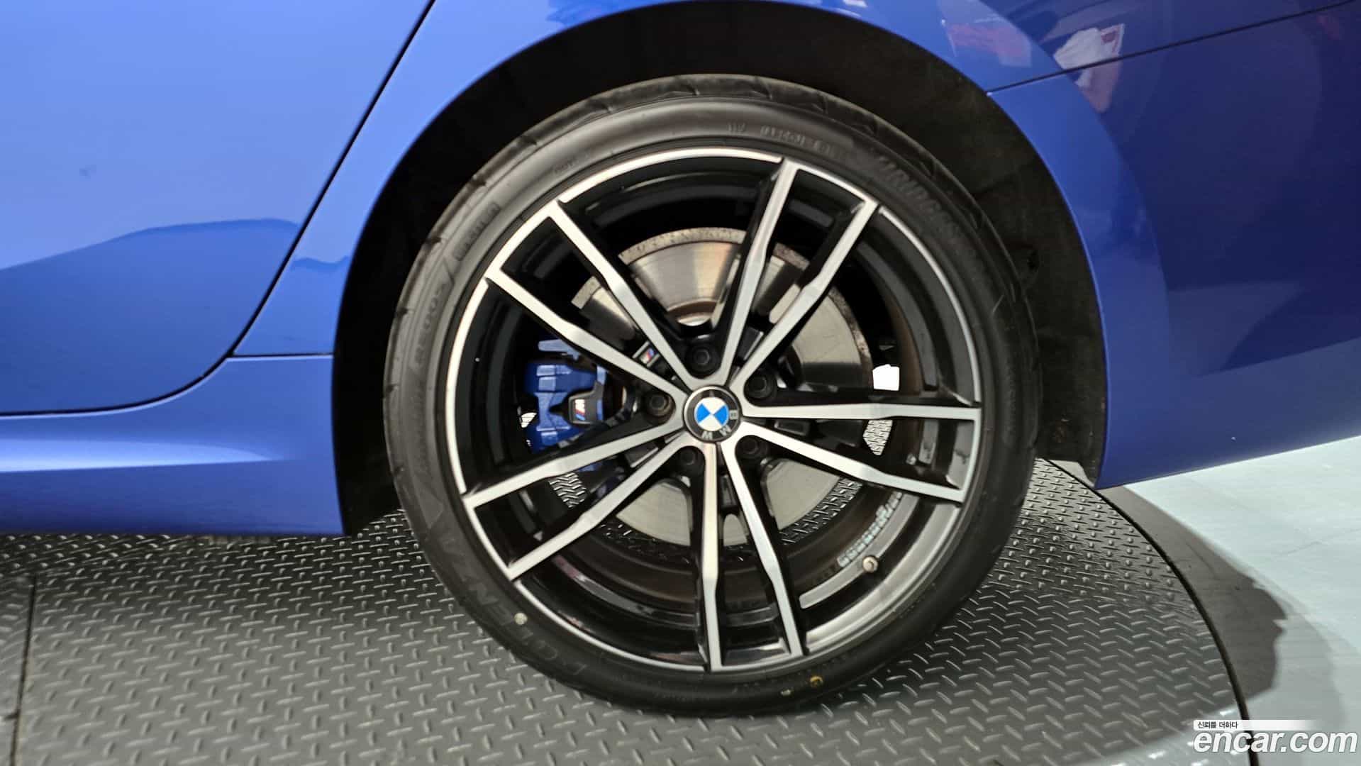 3-Series BMW 2021.4-OUTER-031