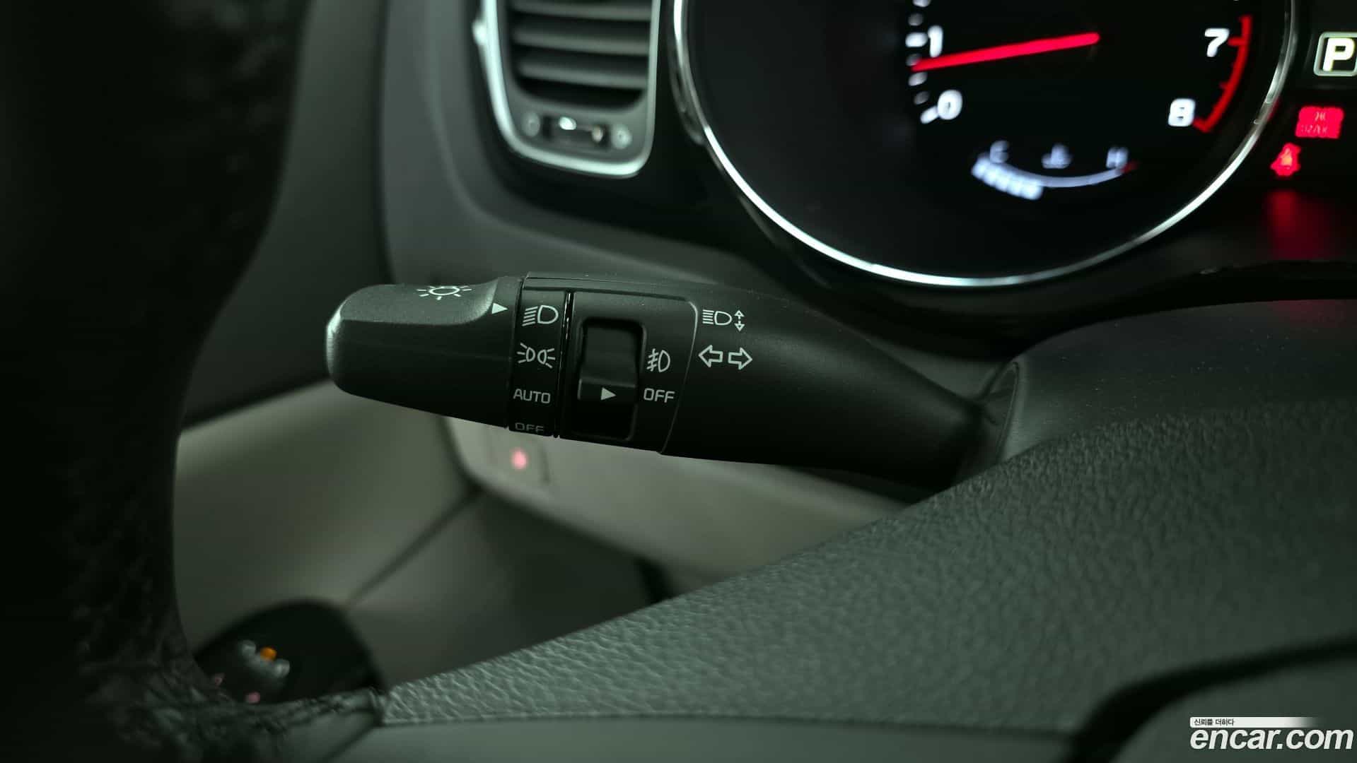 Canival Kia 2017.6-OPTION-041