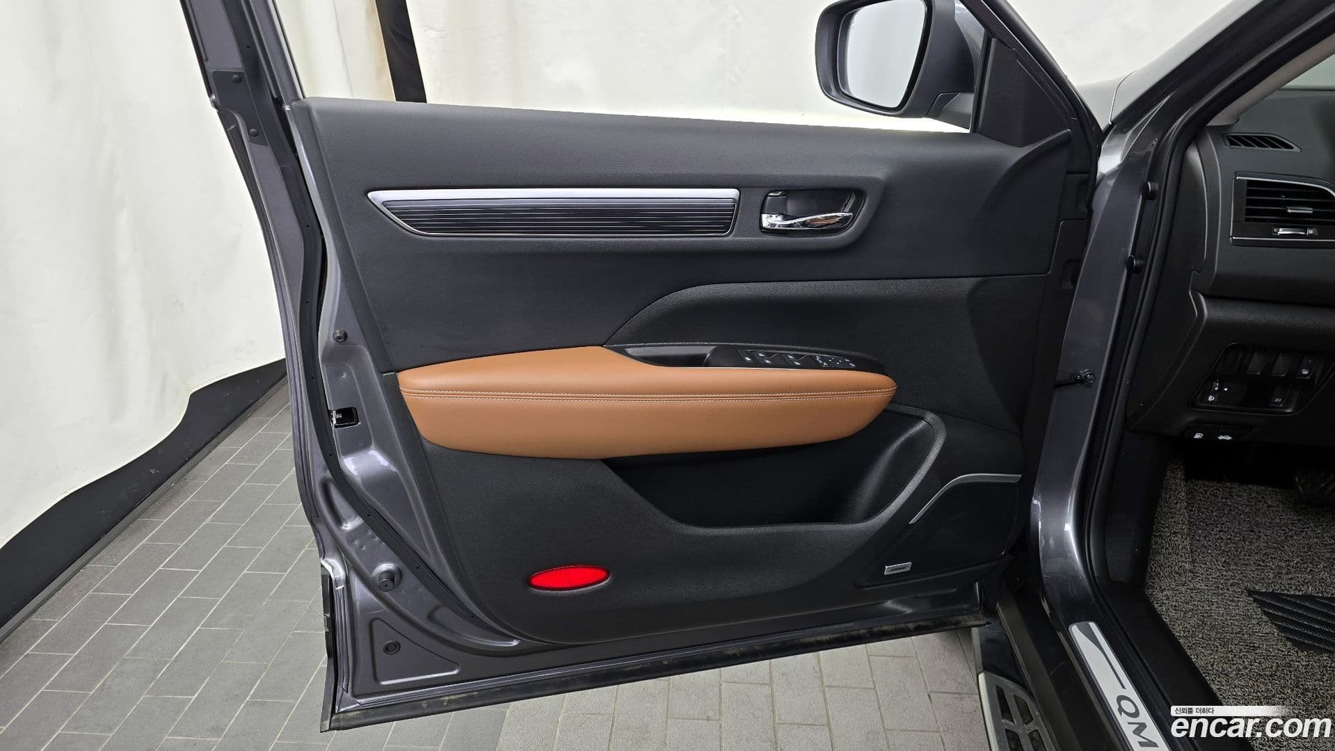 Main__Slider__Photo:QM6 Renault Korea 2022.4-23
