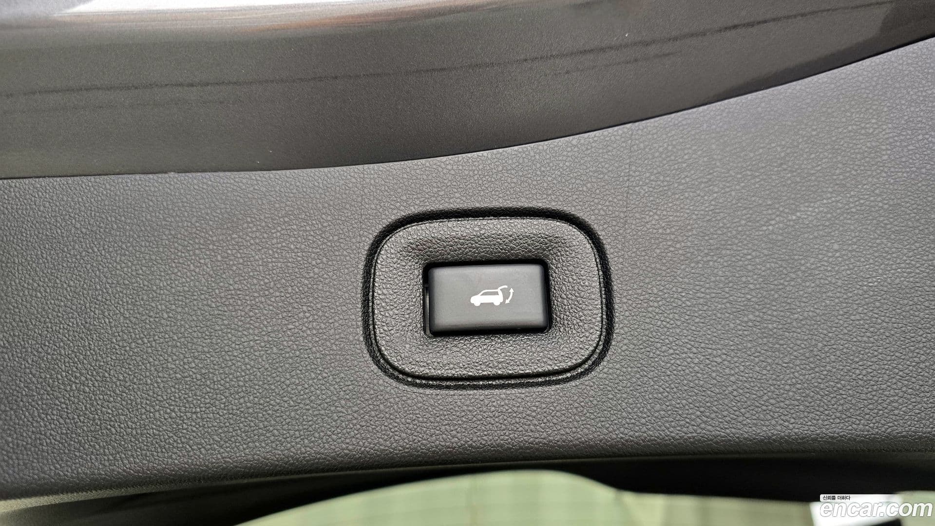 Main__Slider__Photo:QM6 Renault Korea 2022.4-31