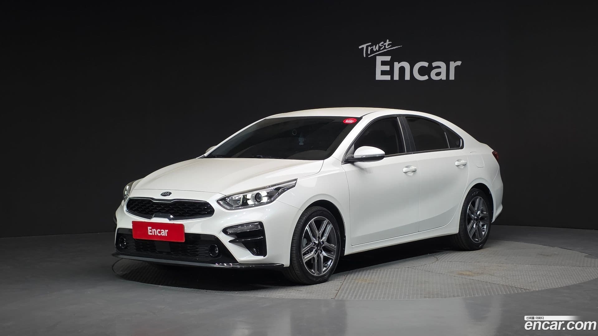 Main__Slider__Photo:K3 Kia 2018.4-0