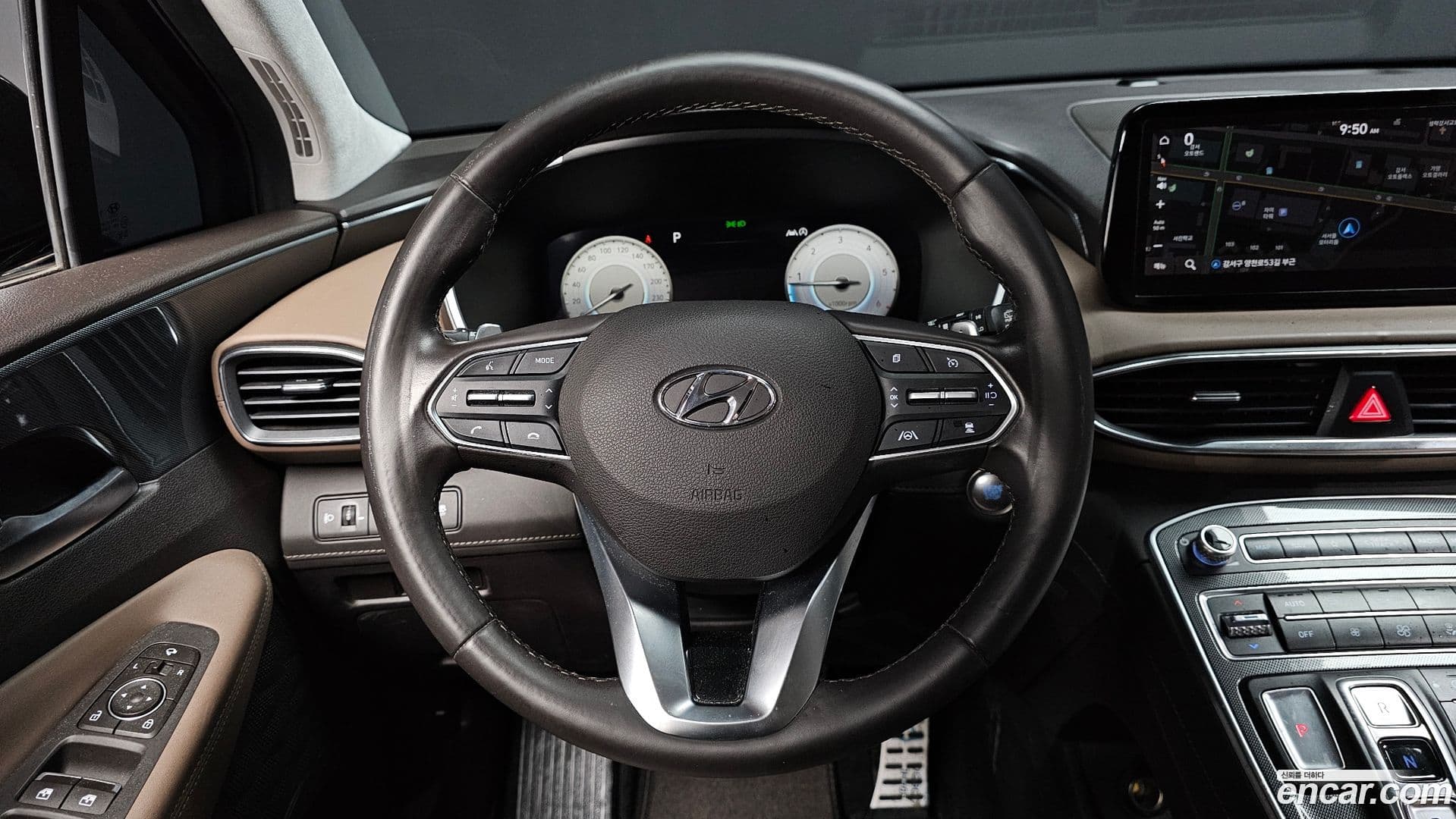 Main__Slider__Photo:Santafe Hyundai 2021.3-12