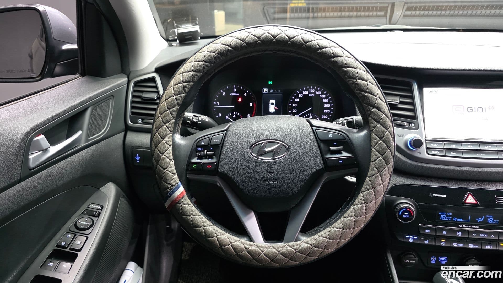 Main__Slider__Photo:Tucson Hyundai 2015.7-12