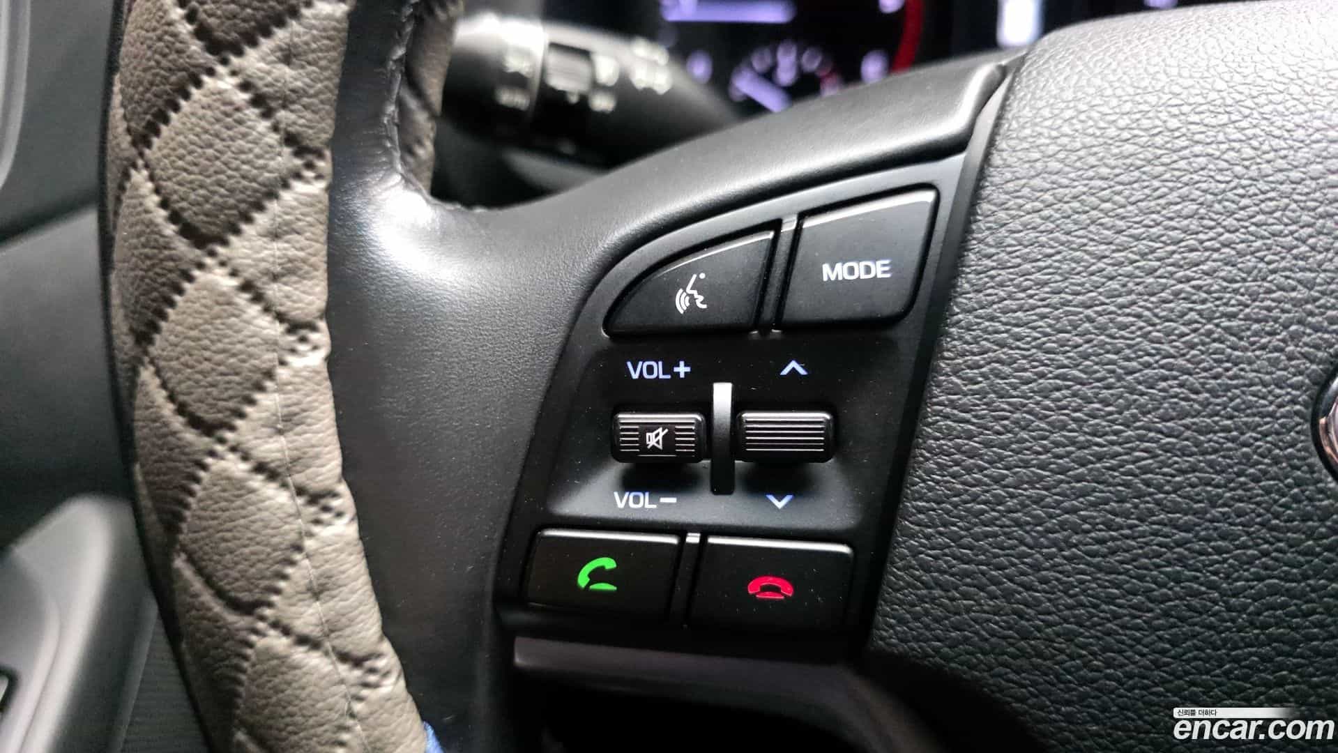Tucson Hyundai 2015.7-OPTION-044