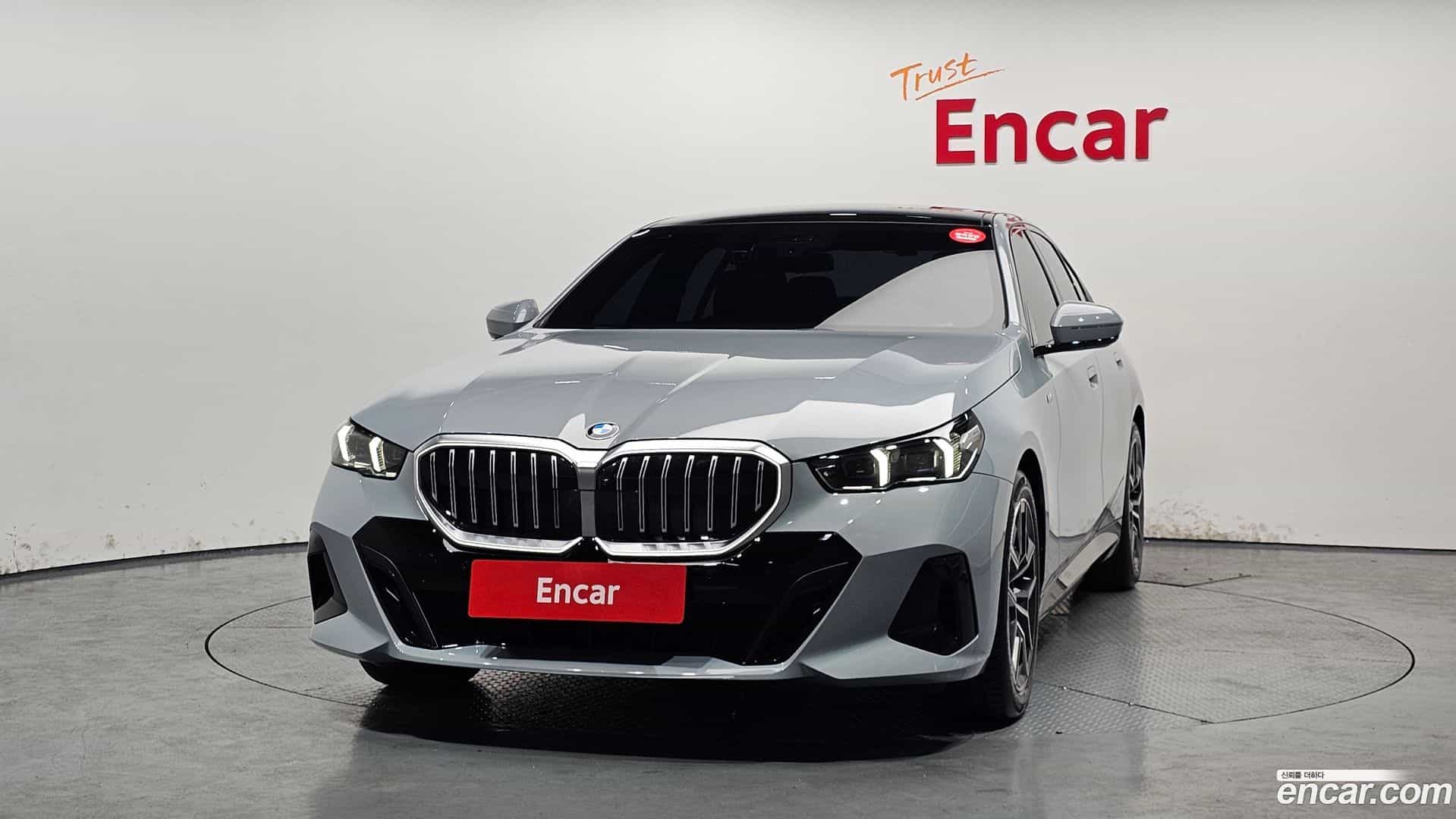 5-Series BMW 2024.9-OUTER-003