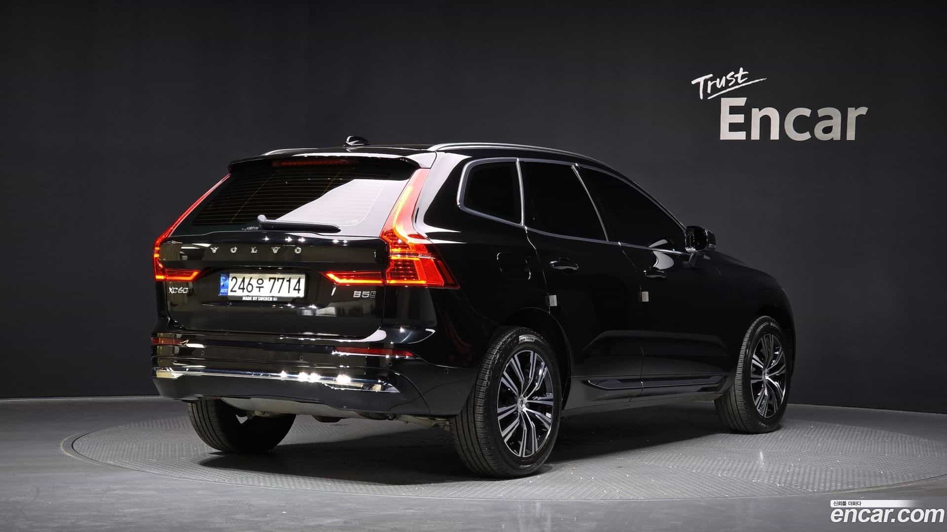 XC60 Volvo 2022.5-OUTER-002
