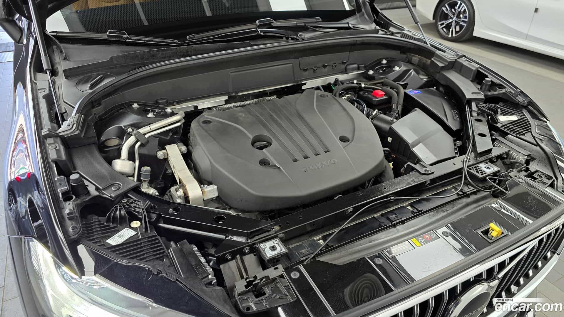 XC60 Volvo 2022.5-OUTER-006