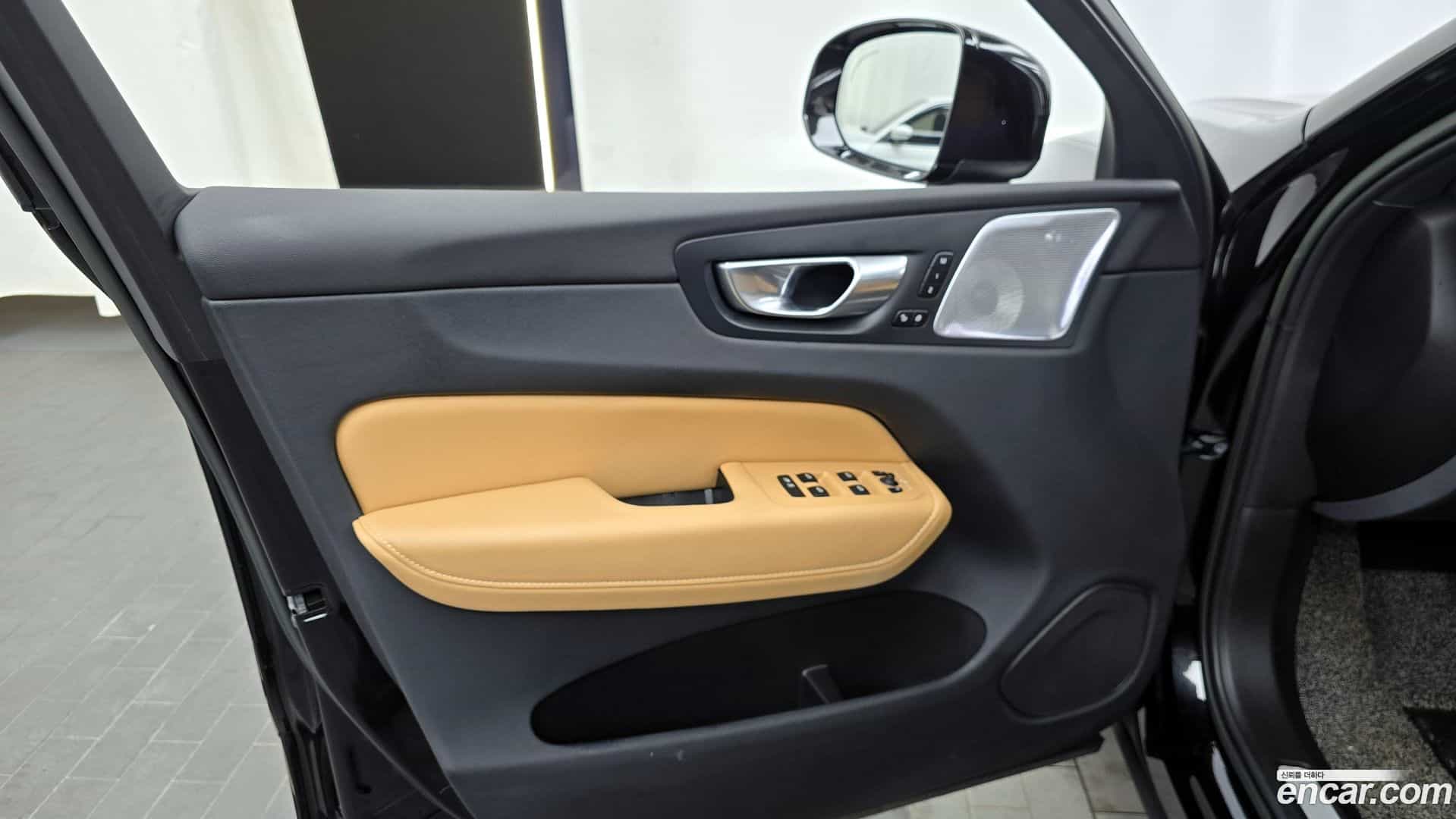 XC60 Volvo 2022.5-INNER-034
