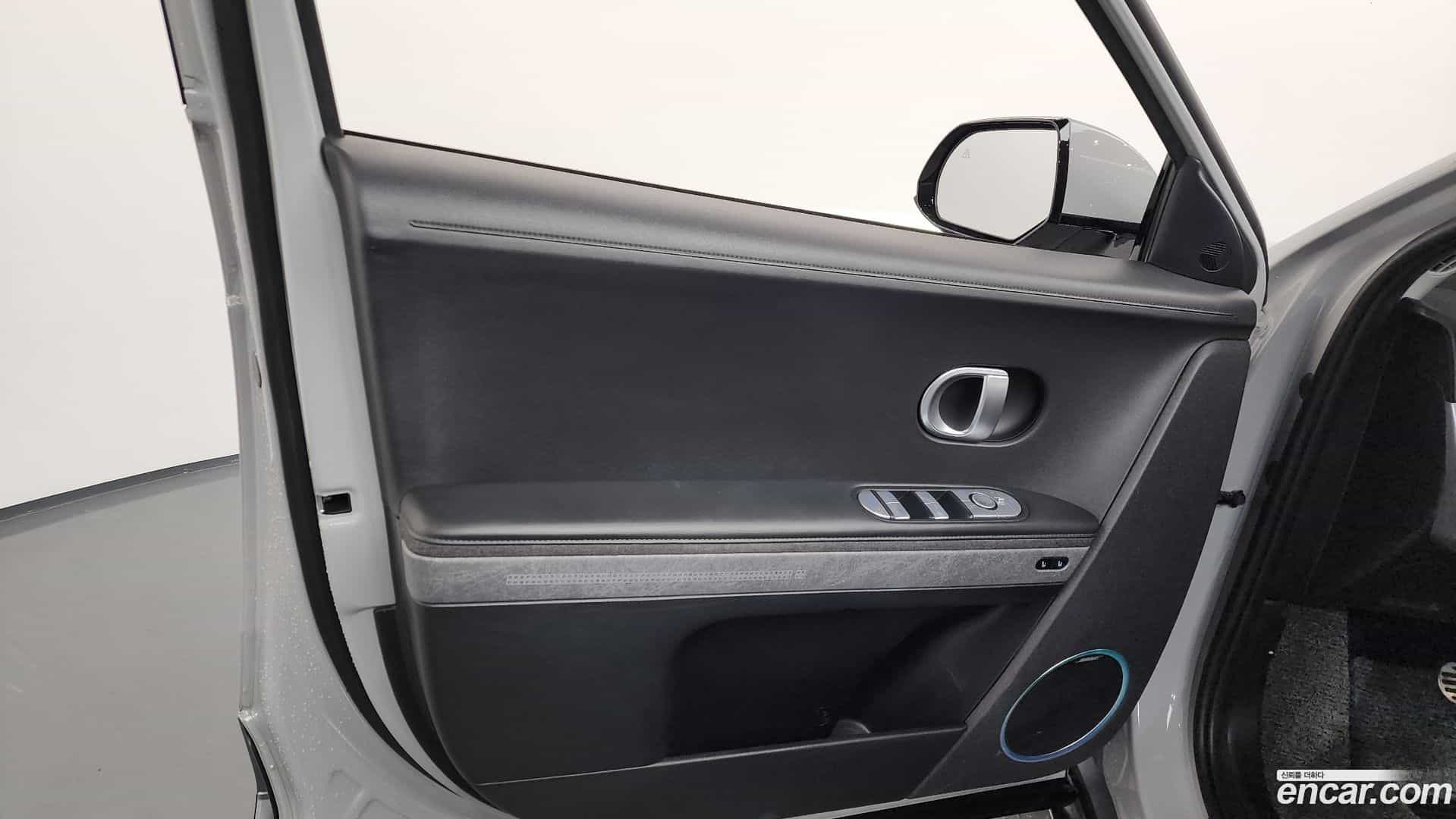 Ioniq5 Hyundai 2021.11-INNER-034