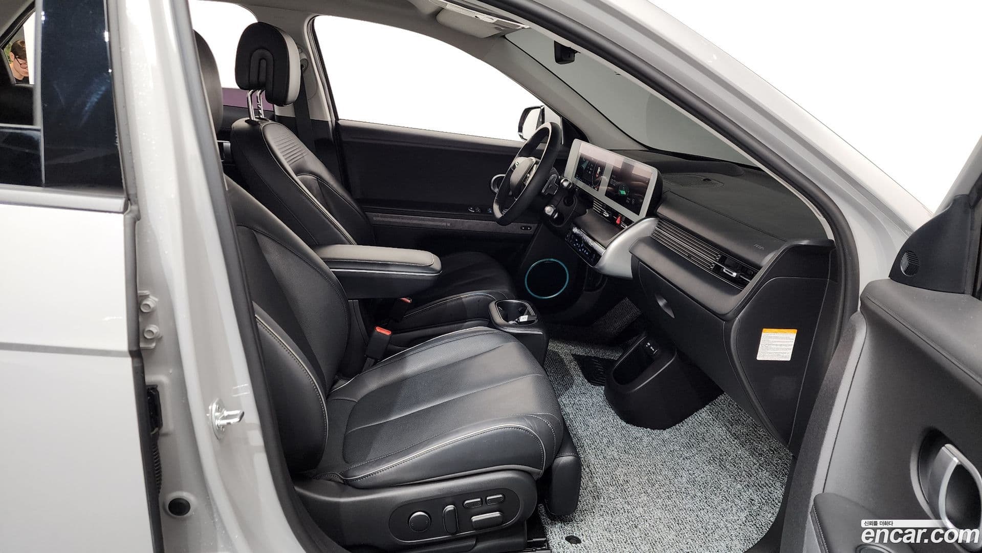 Main__Slider__Photo:Ioniq5 Hyundai 2021.11-25