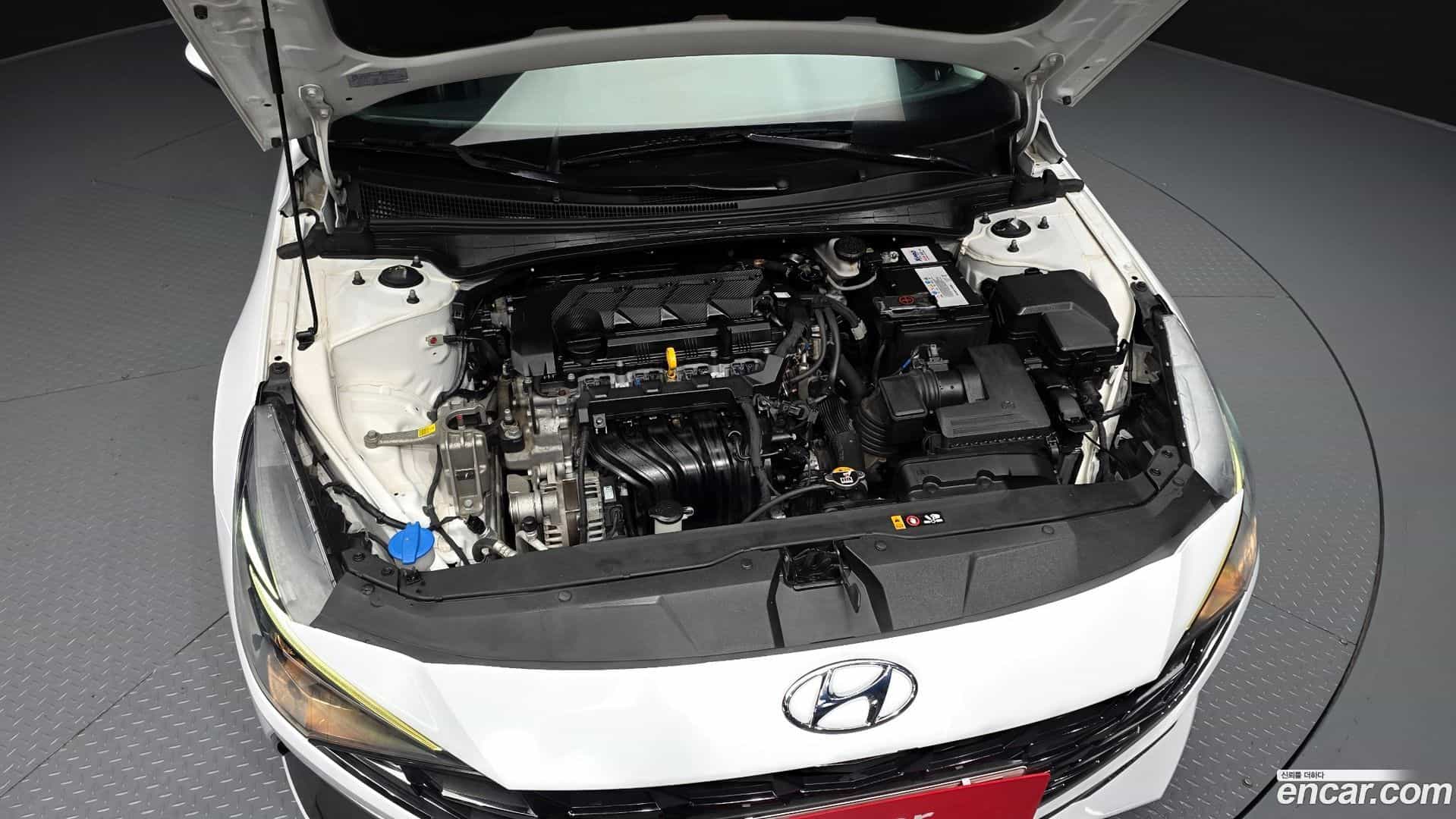 AVANTE Hyundai 2022.2-OUTER-006
