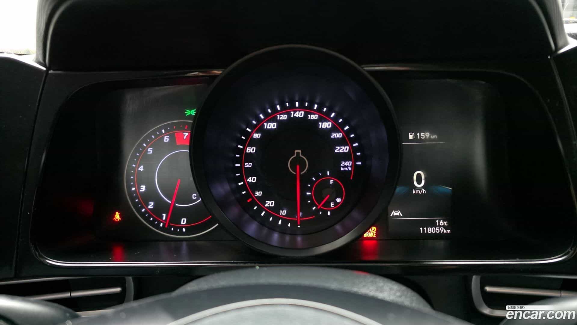 AVANTE Hyundai 2022.2-INNER-008