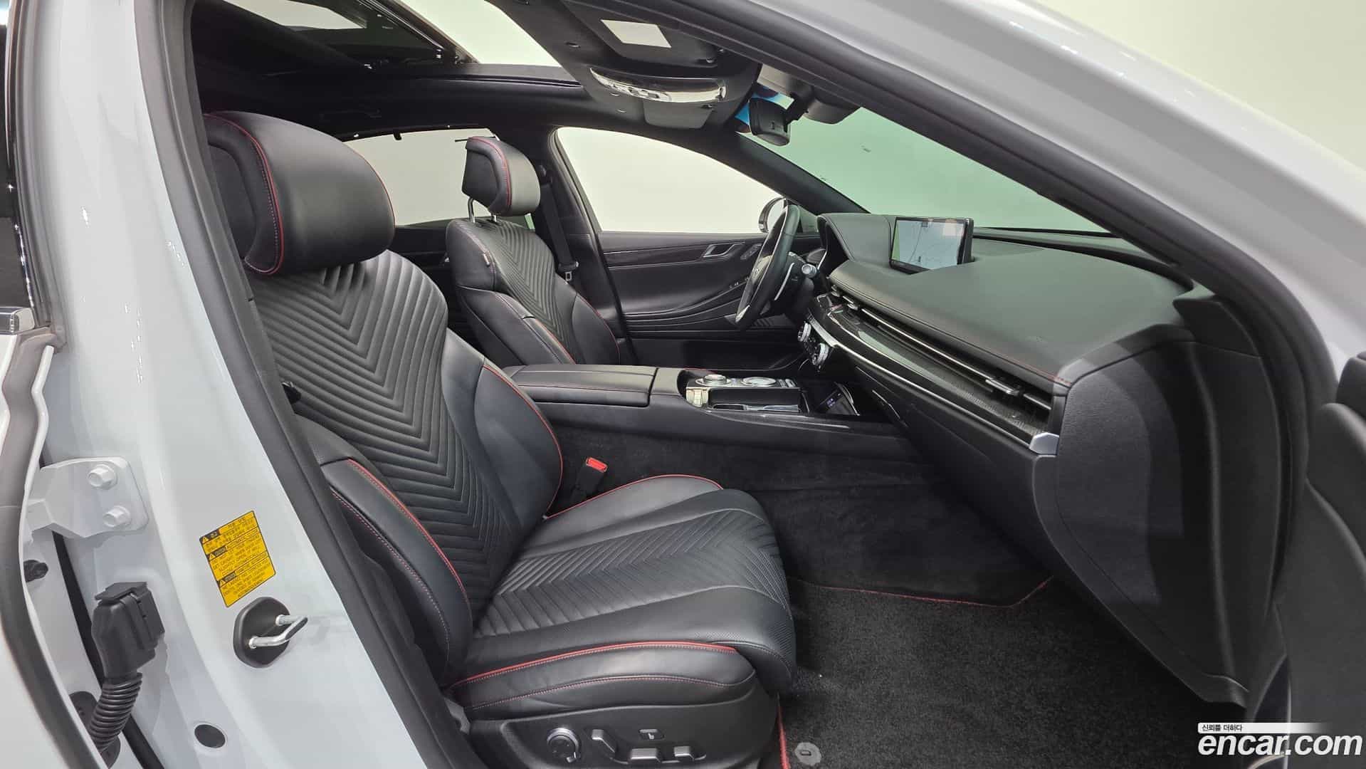 G80 Genesis 2022.0-INNER-010