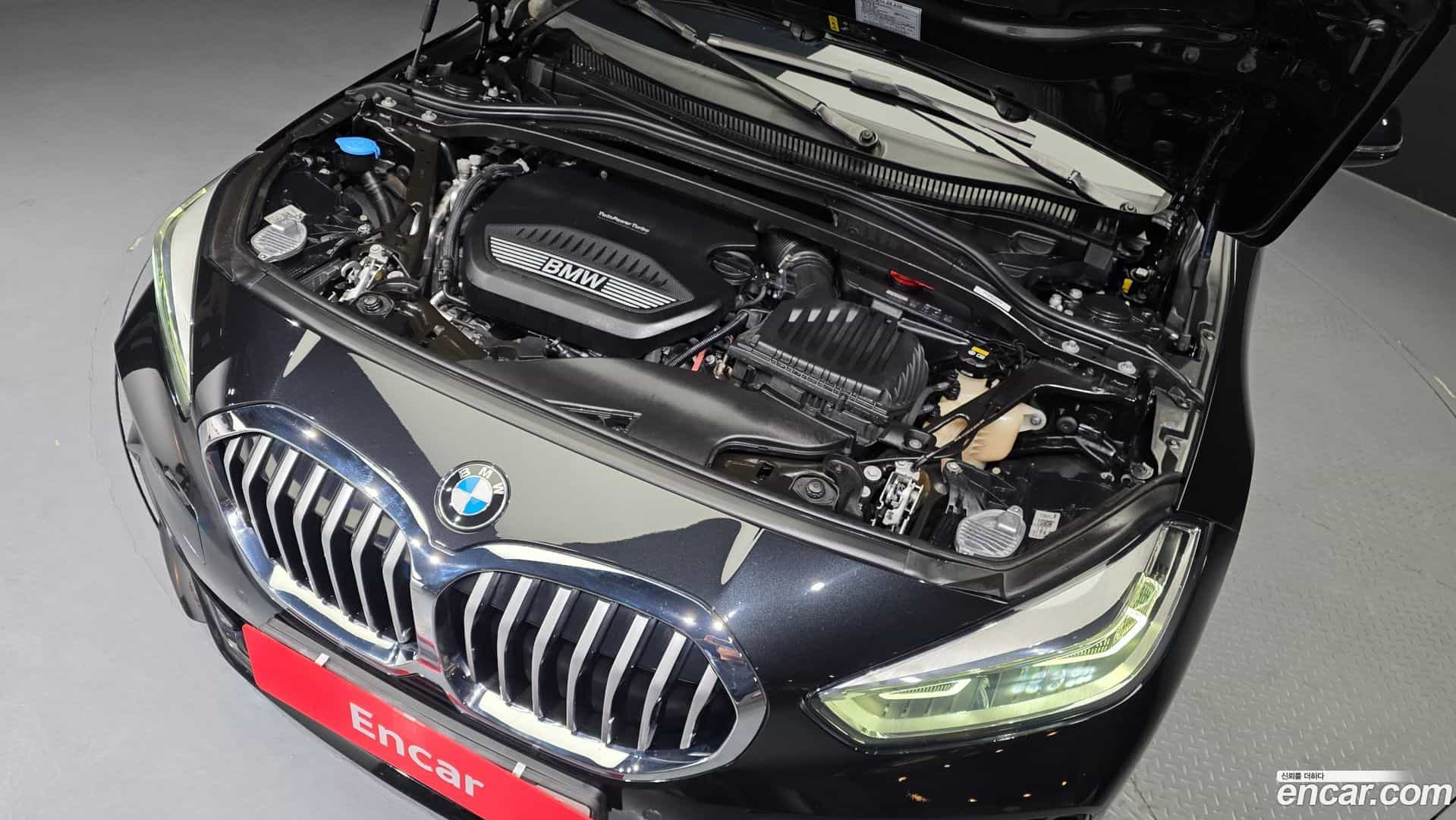 1-Series BMW 2021.2-OUTER-006