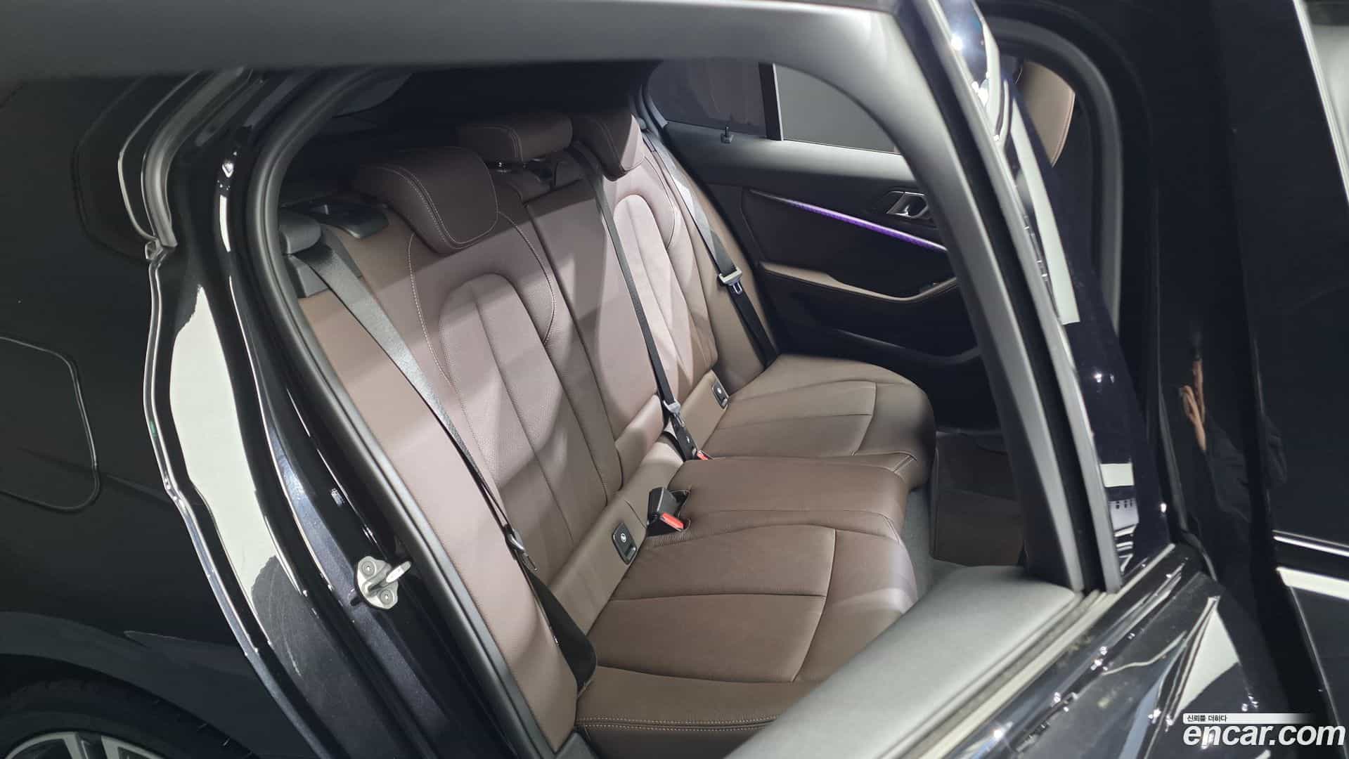 1-Series BMW 2021.2-INNER-036