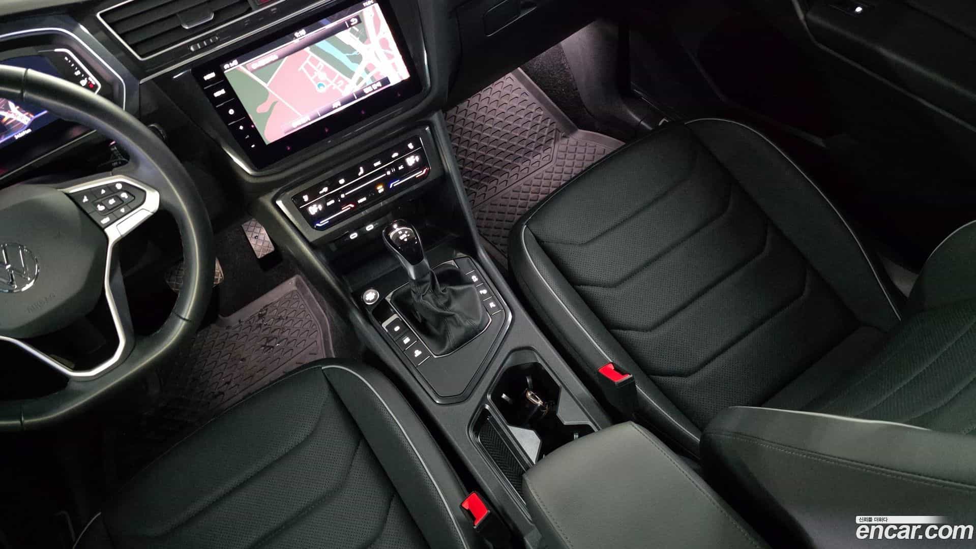 Tiguan Volkswagen 2024.7-OPTION-018