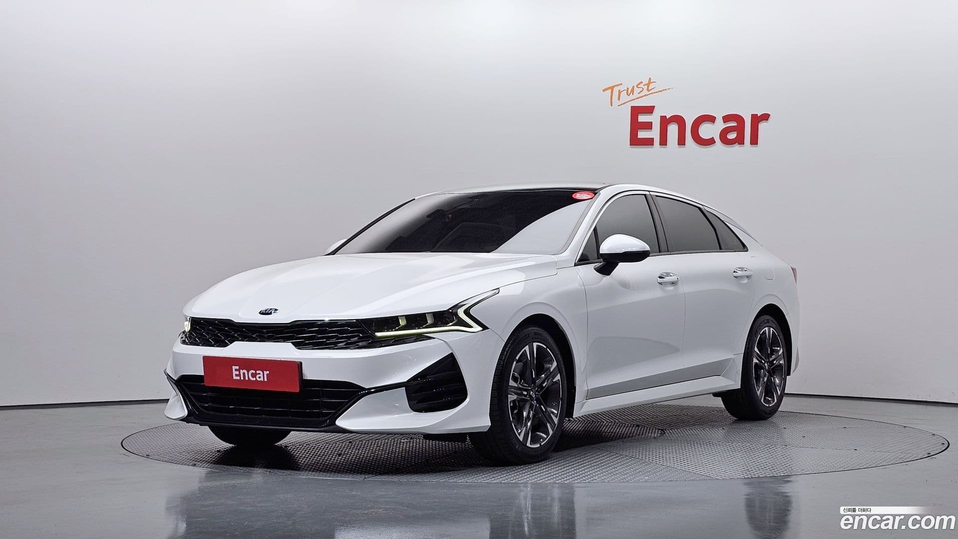 Main__Slider__Photo:K5 Kia 2020.6-0