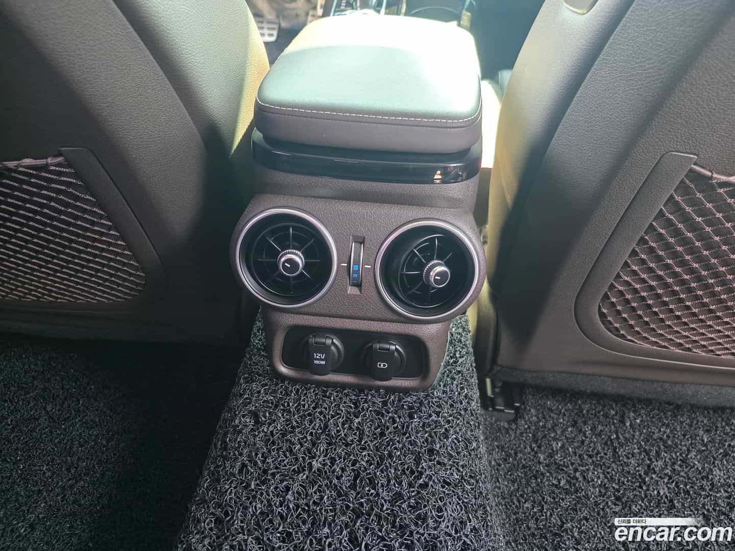 Stinger Kia 2017.6-OPTION-021