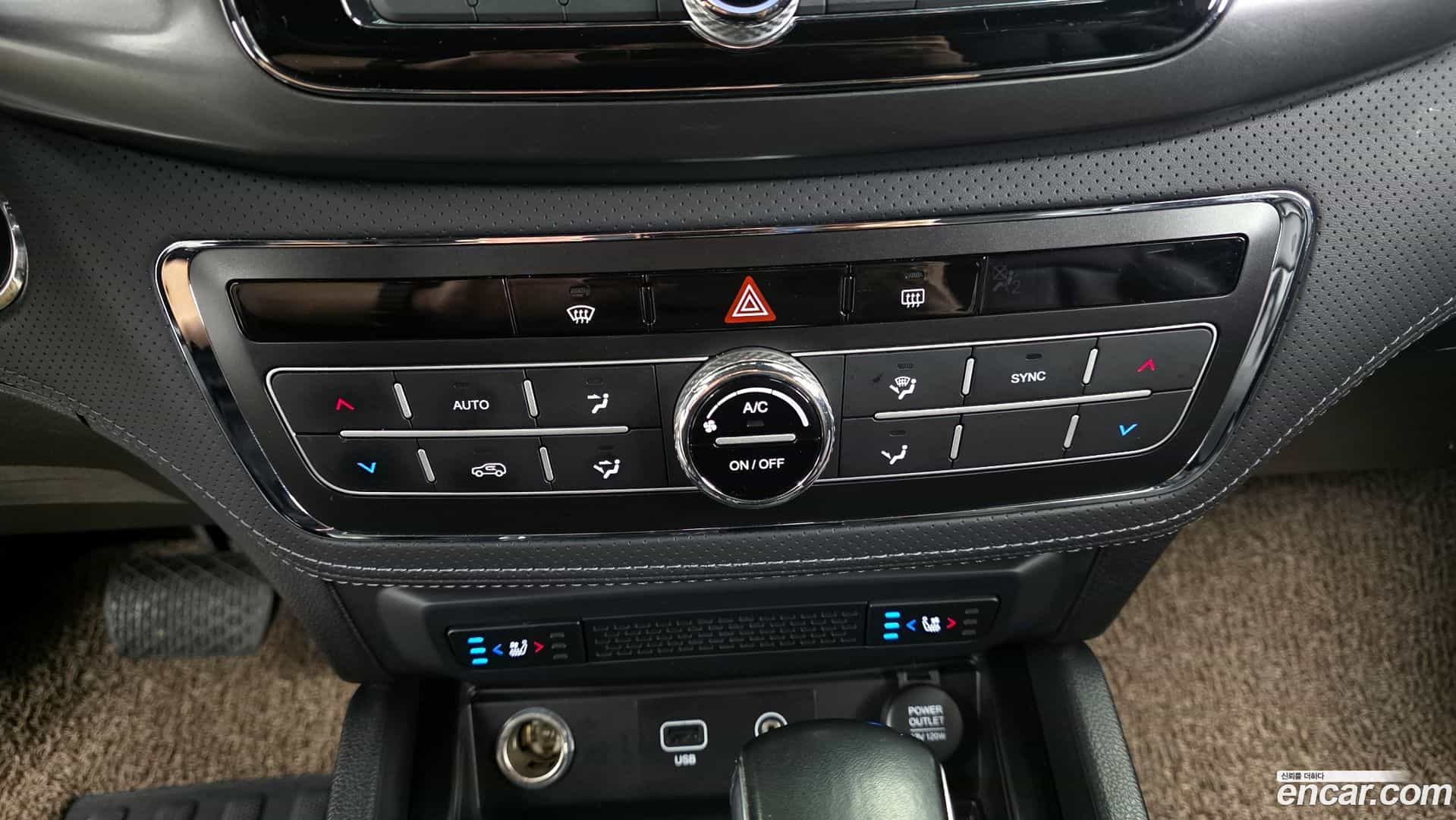 Rexton KG Mobility 2021.8-OPTION-042