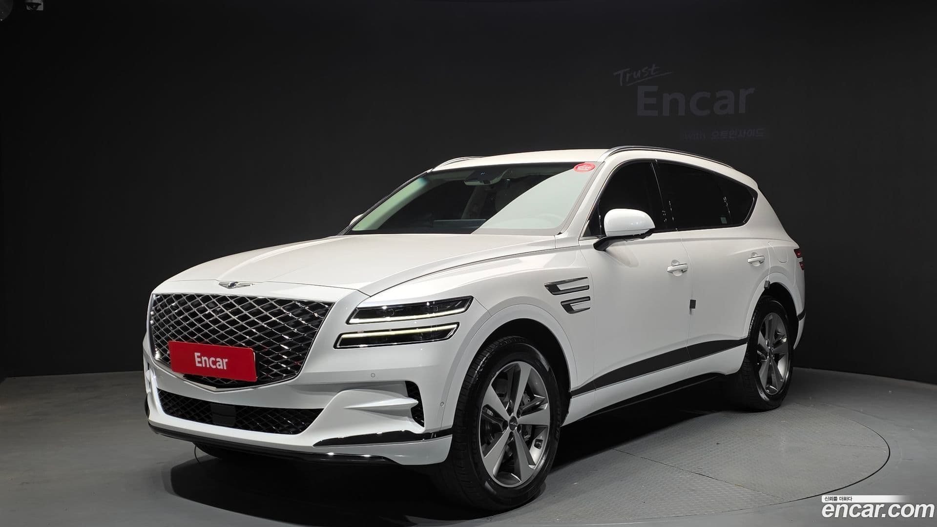 Main__Slider__Photo:GV80 Genesis 2022.10-0
