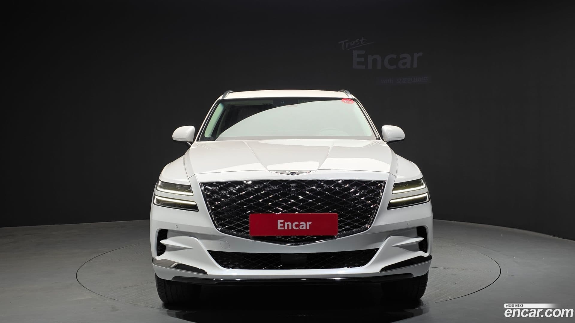 Main__Slider__Photo:GV80 Genesis 2022.10-2