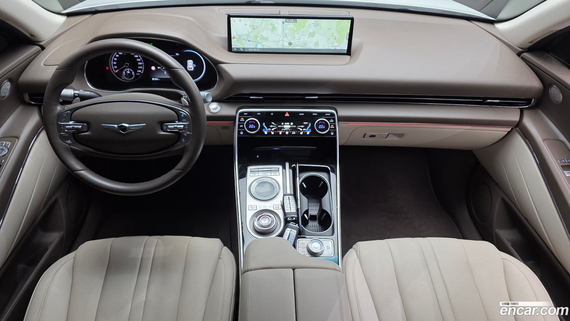 Main__Slider__Photo:GV80 Genesis 2022.10-6