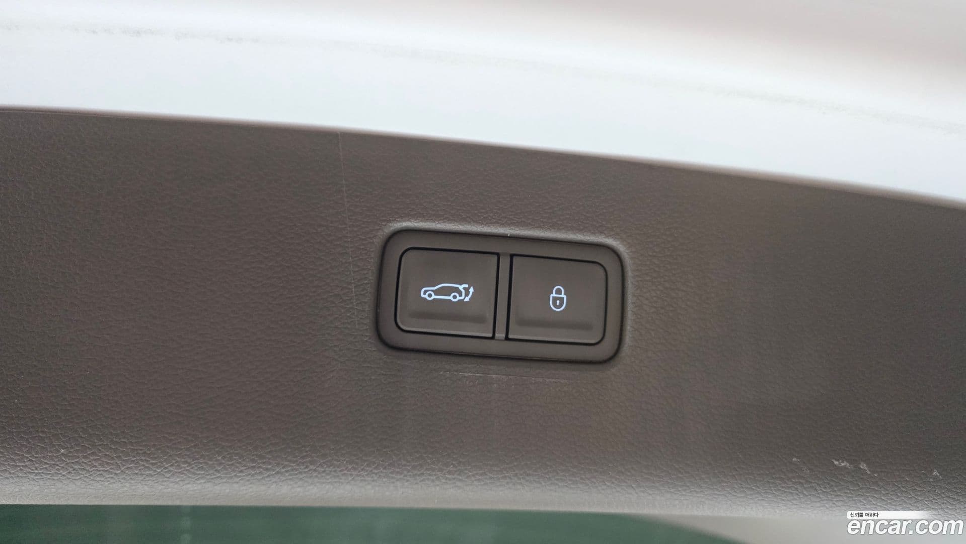 Main__Slider__Photo:GV80 Genesis 2022.10-15