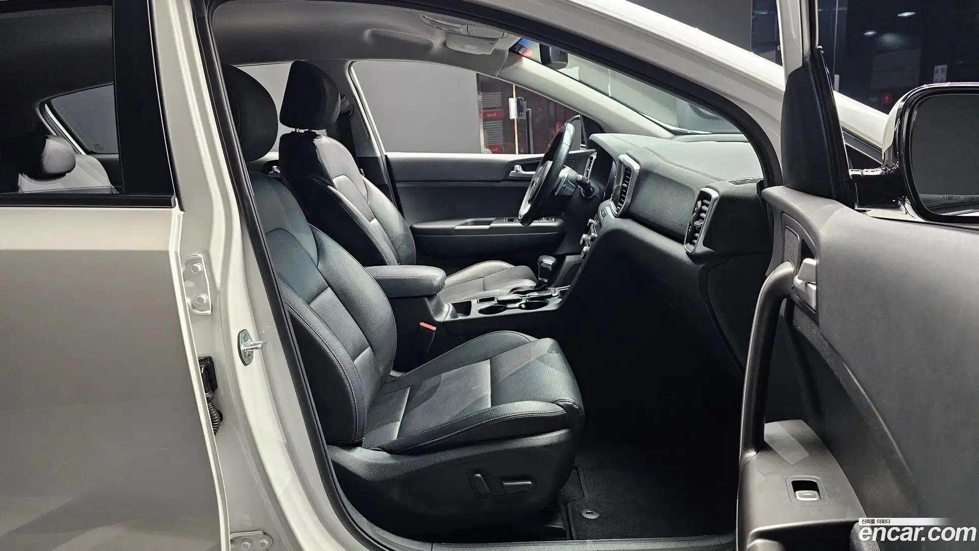 Sportage Kia 2019.10-OPTION-015