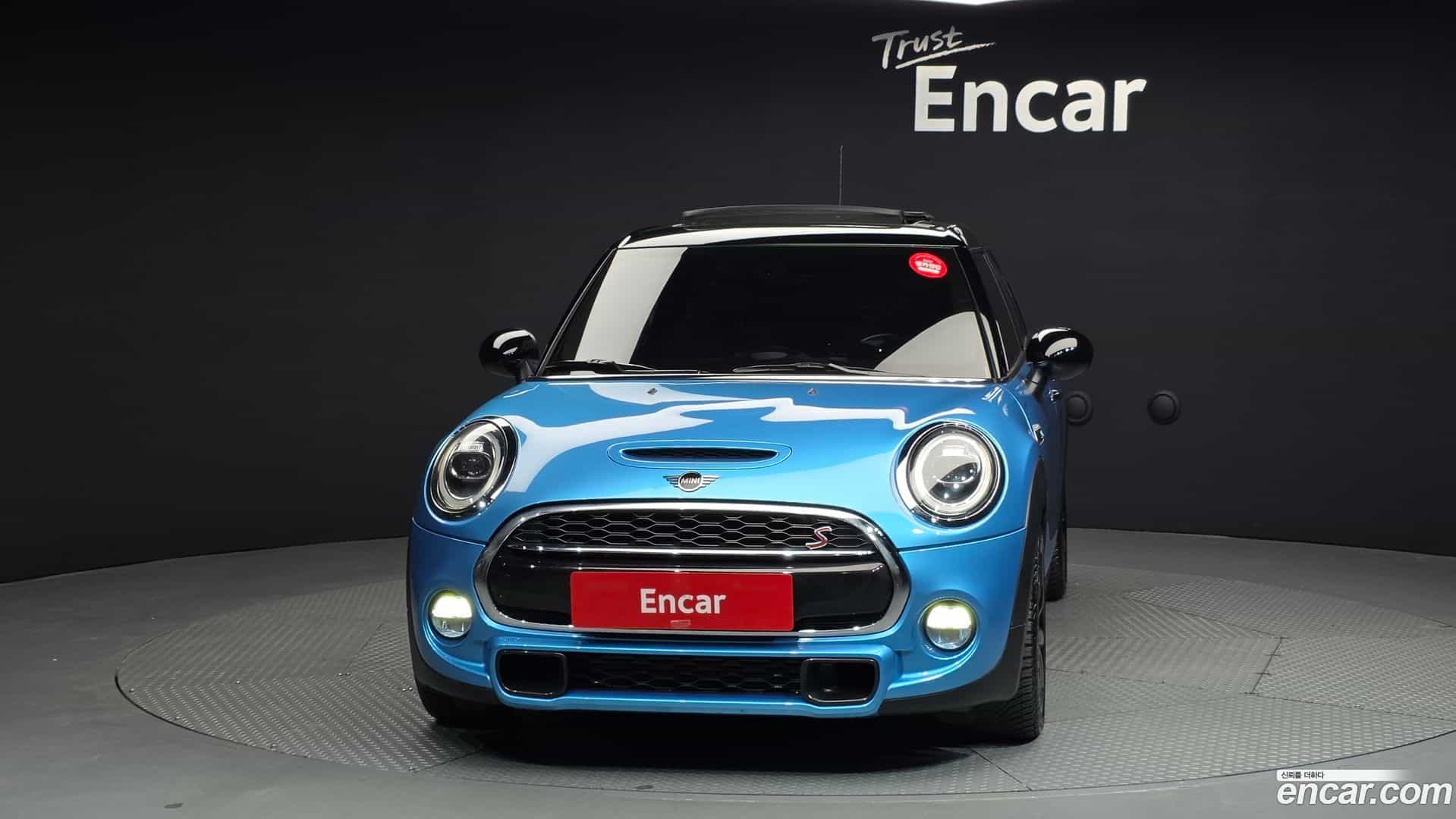 Cooper Mini 2018.6-OUTER-001