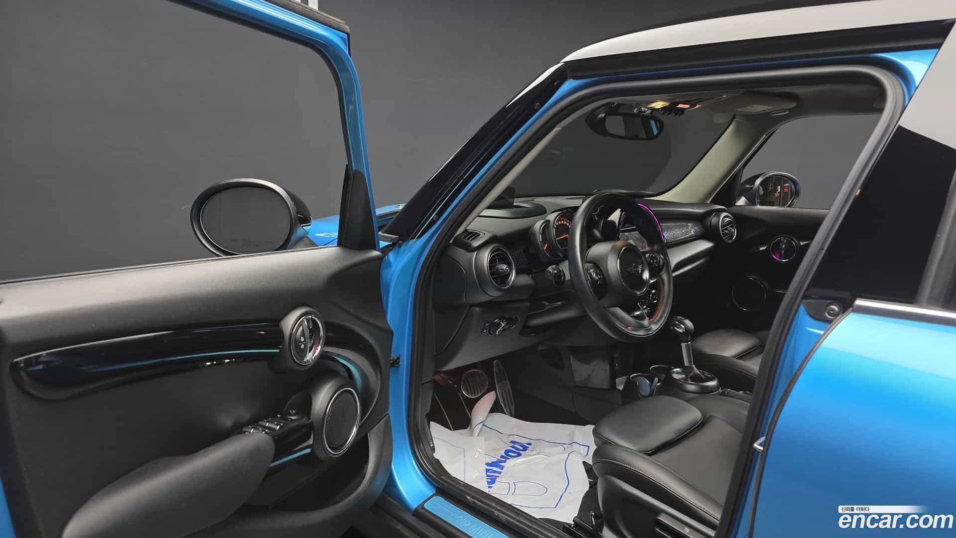 Cooper Mini 2018.6-INNER-010