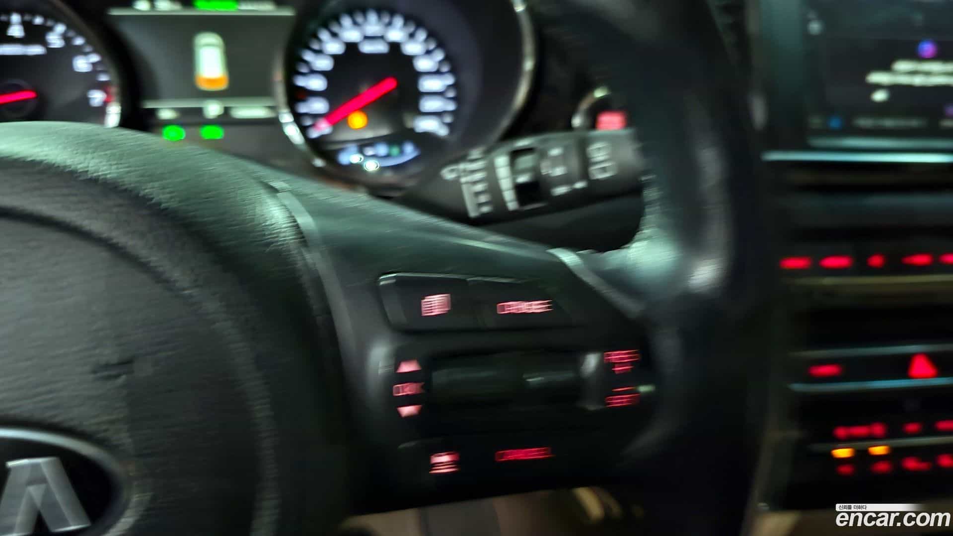Canival Kia 2018.4-OPTION-041
