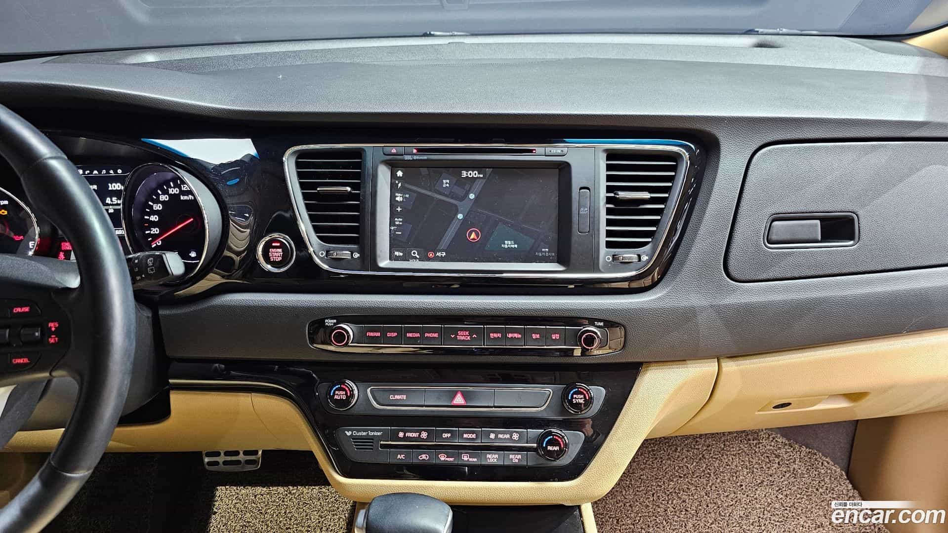Canival Kia 2017.8-OPTION-015