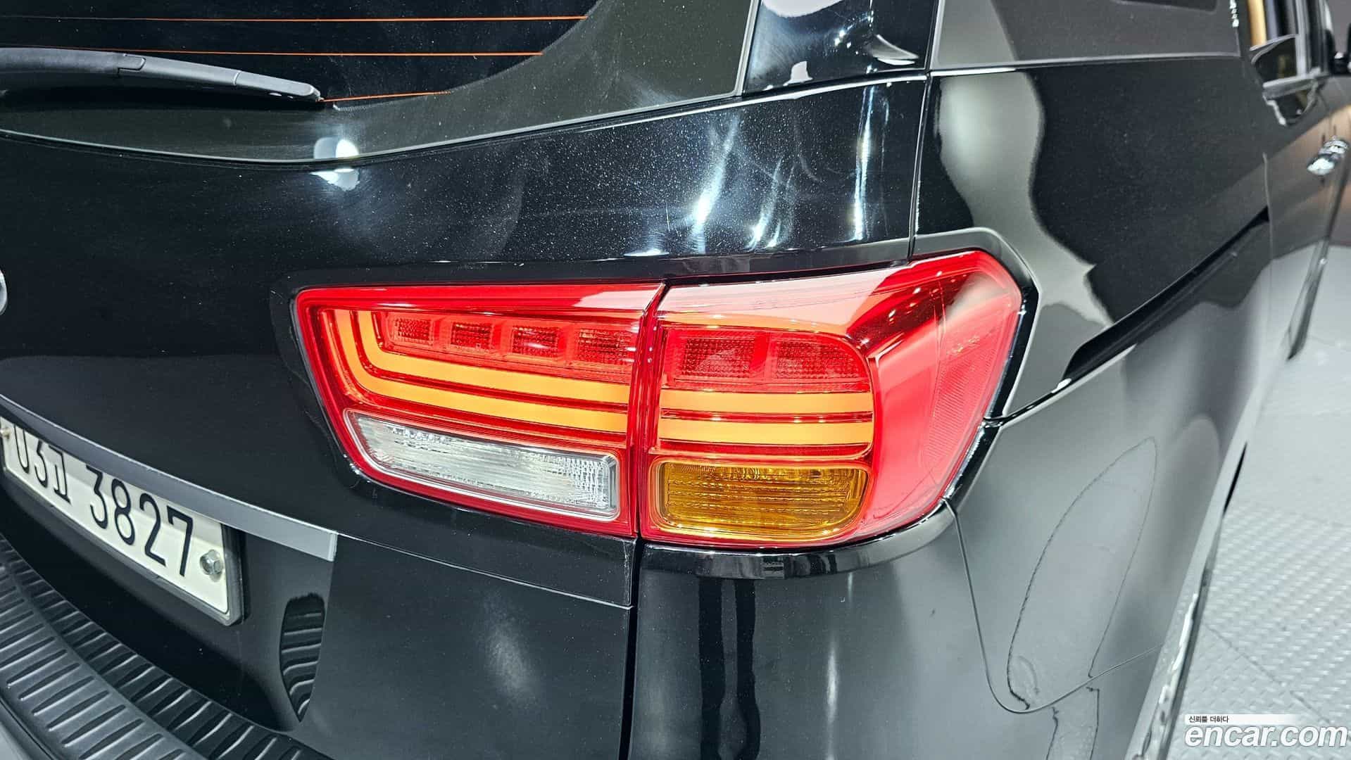 Canival Kia 2017.8-OUTER-033