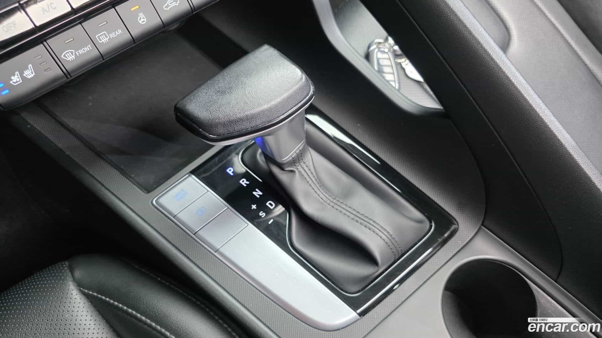 AVANTE Hyundai 2022.0-INNER-009