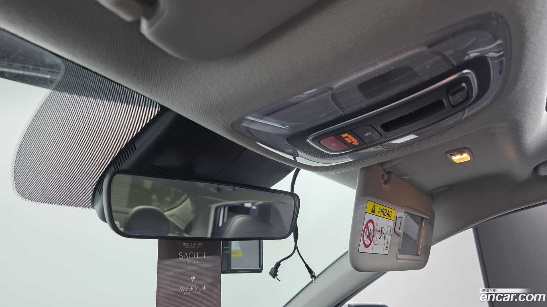 AVANTE Hyundai 2022.0-OPTION-022