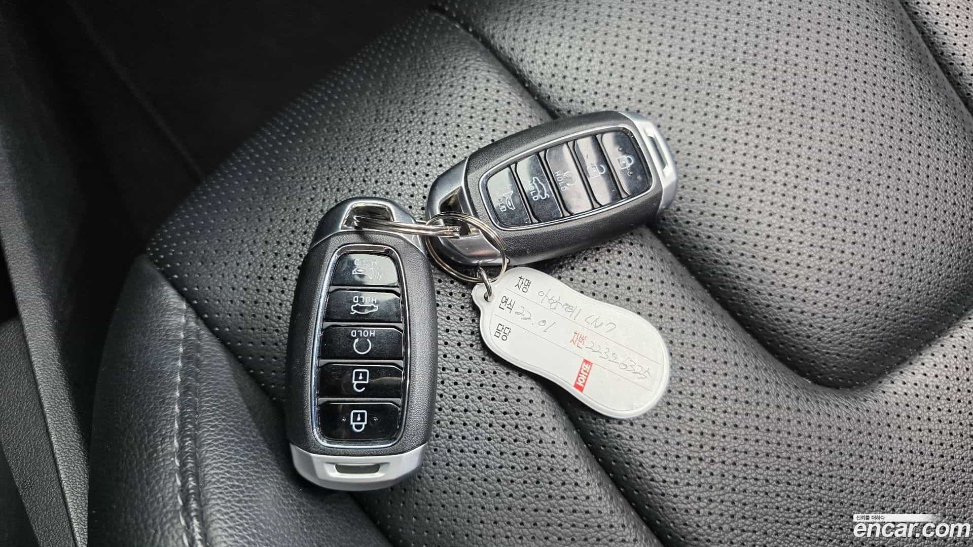 AVANTE Hyundai 2022.0-OPTION-041