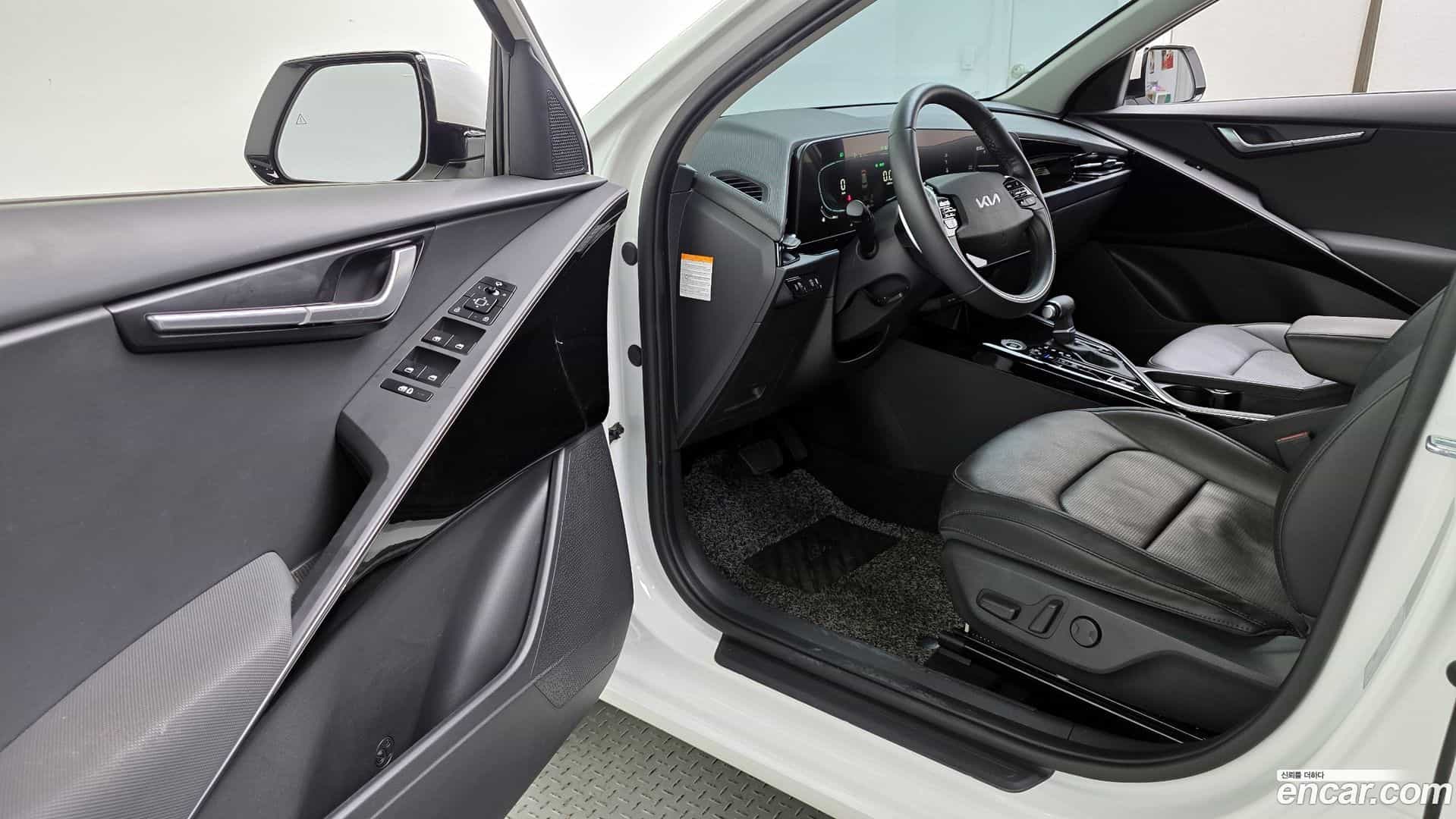 Niro Kia 2022.4-INNER-010