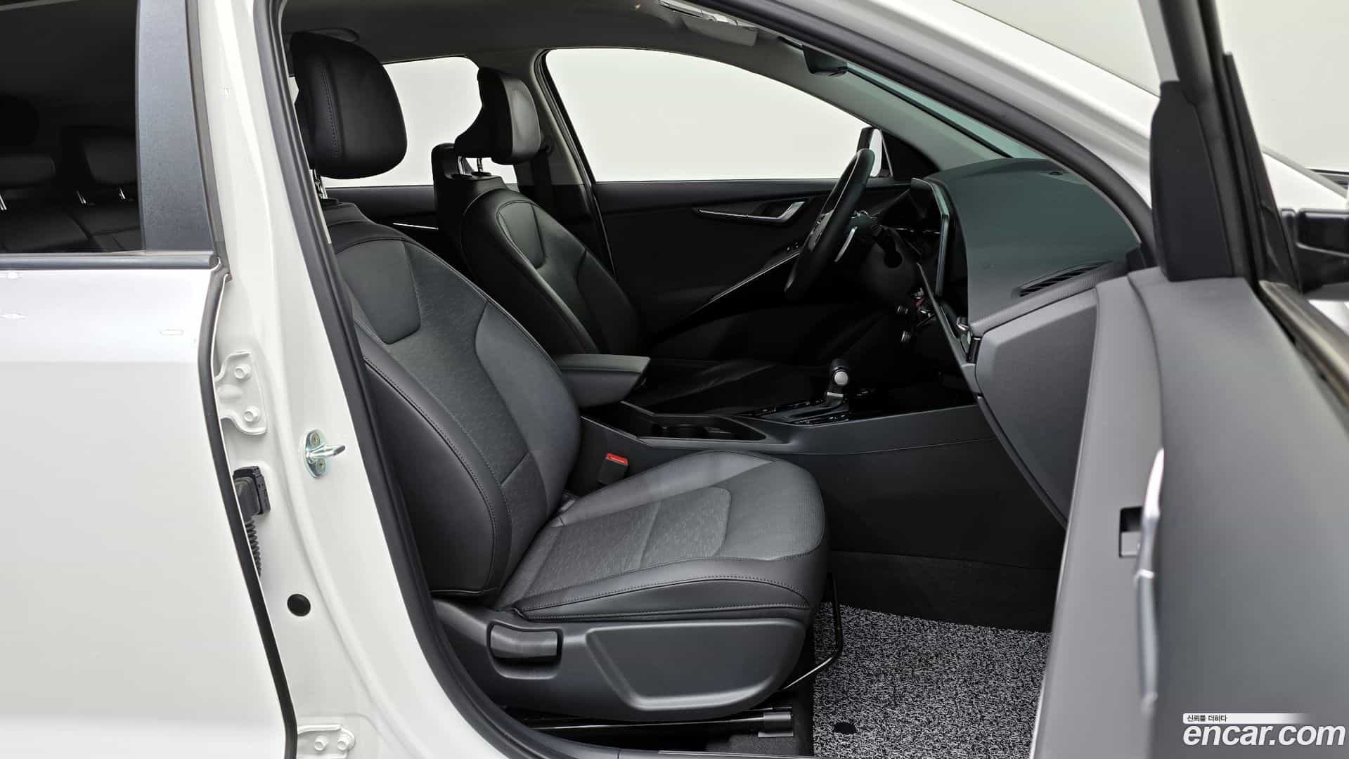 Niro Kia 2022.4-INNER-036
