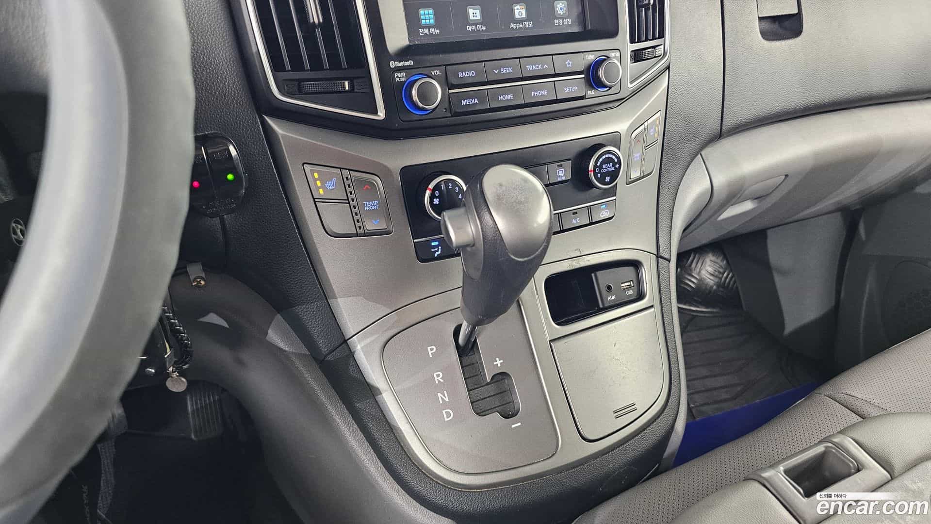 Starex Hyundai 2019.9-INNER-009