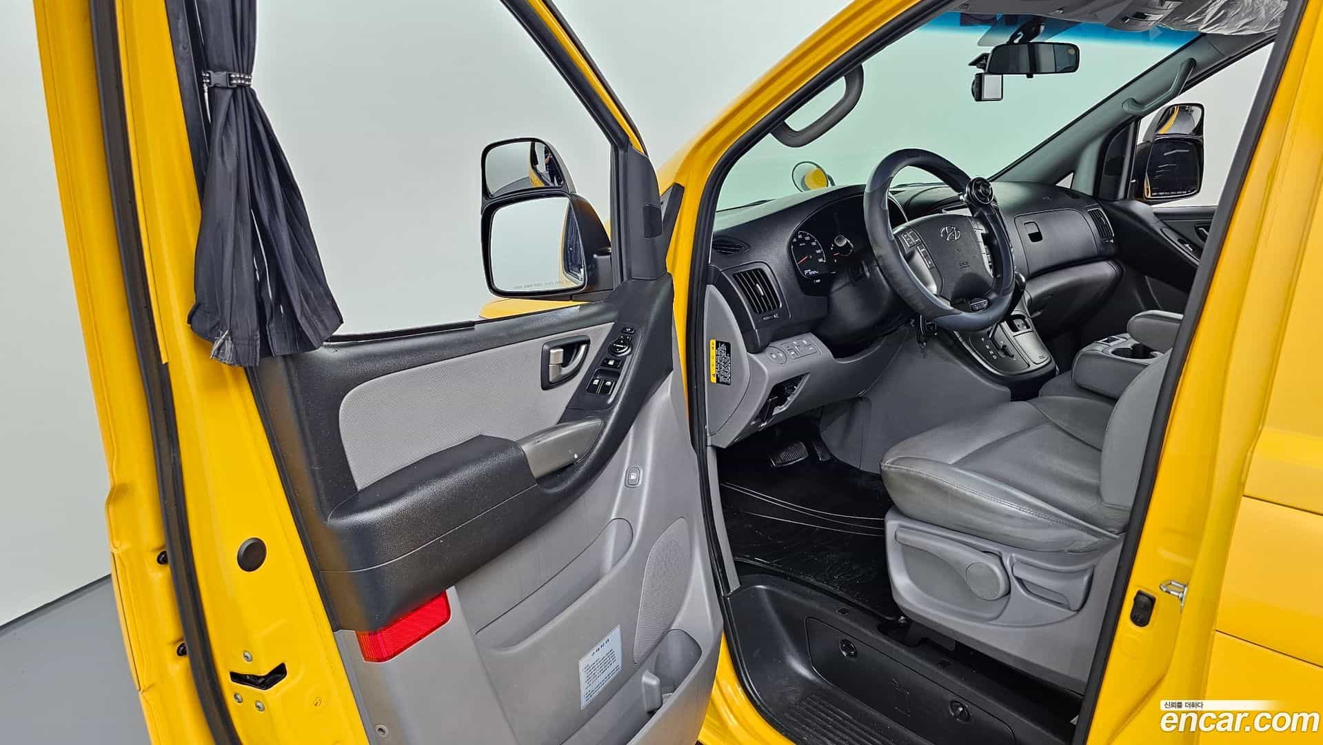 Starex Hyundai 2019.9-INNER-010