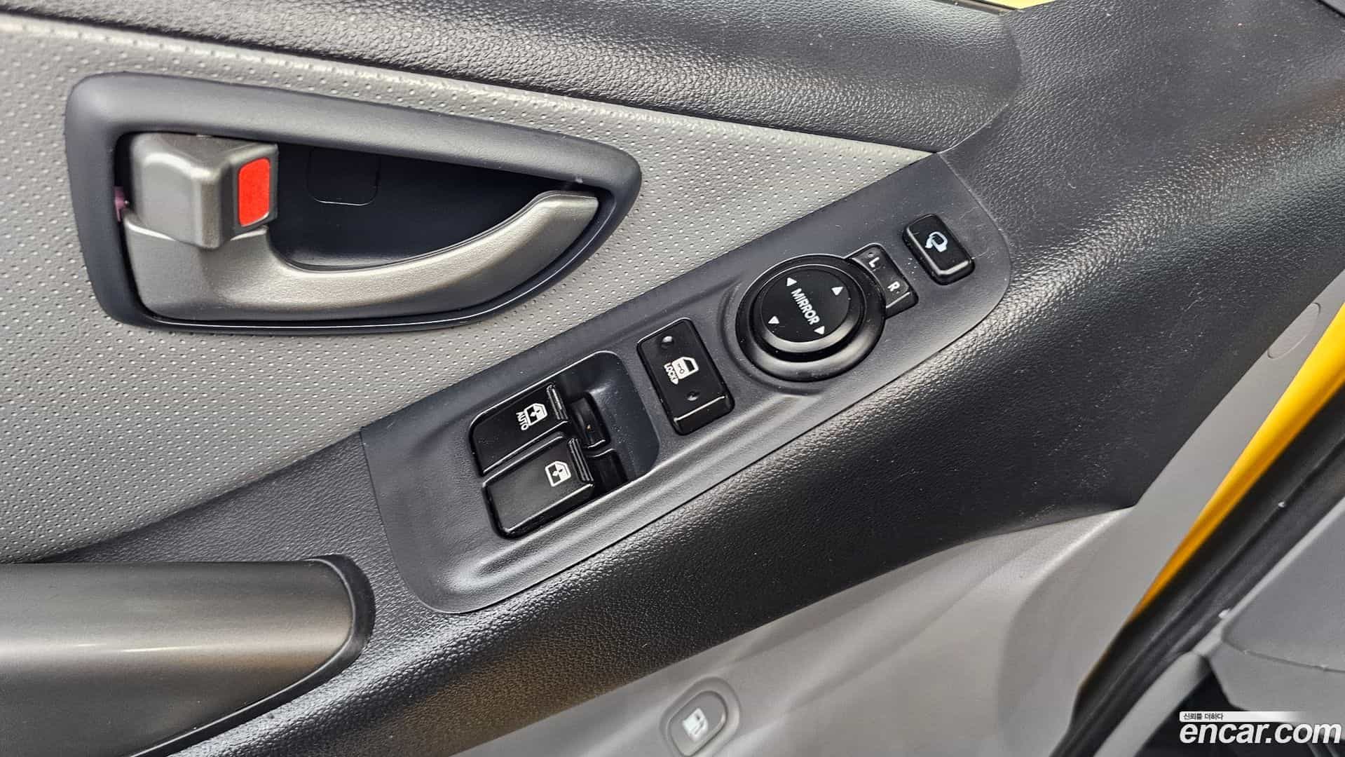 Starex Hyundai 2019.9-OPTION-020