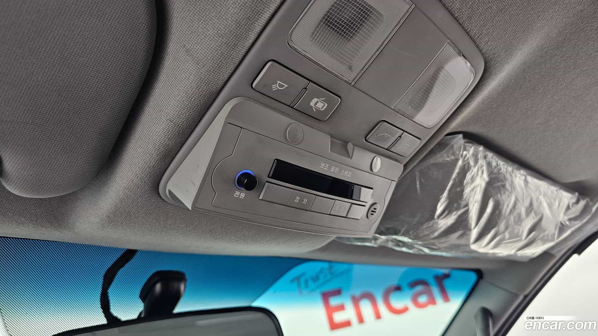 Starex Hyundai 2019.9-OPTION-022