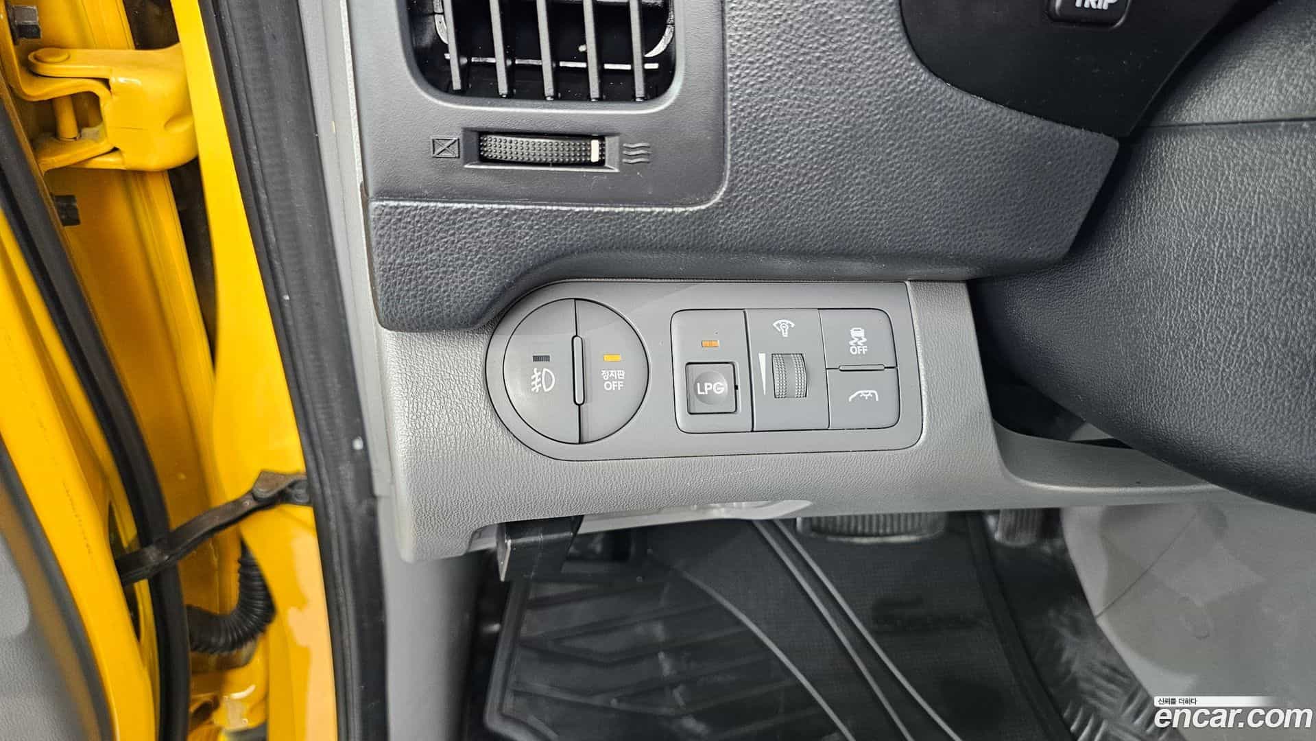 Starex Hyundai 2019.9-OPTION-023