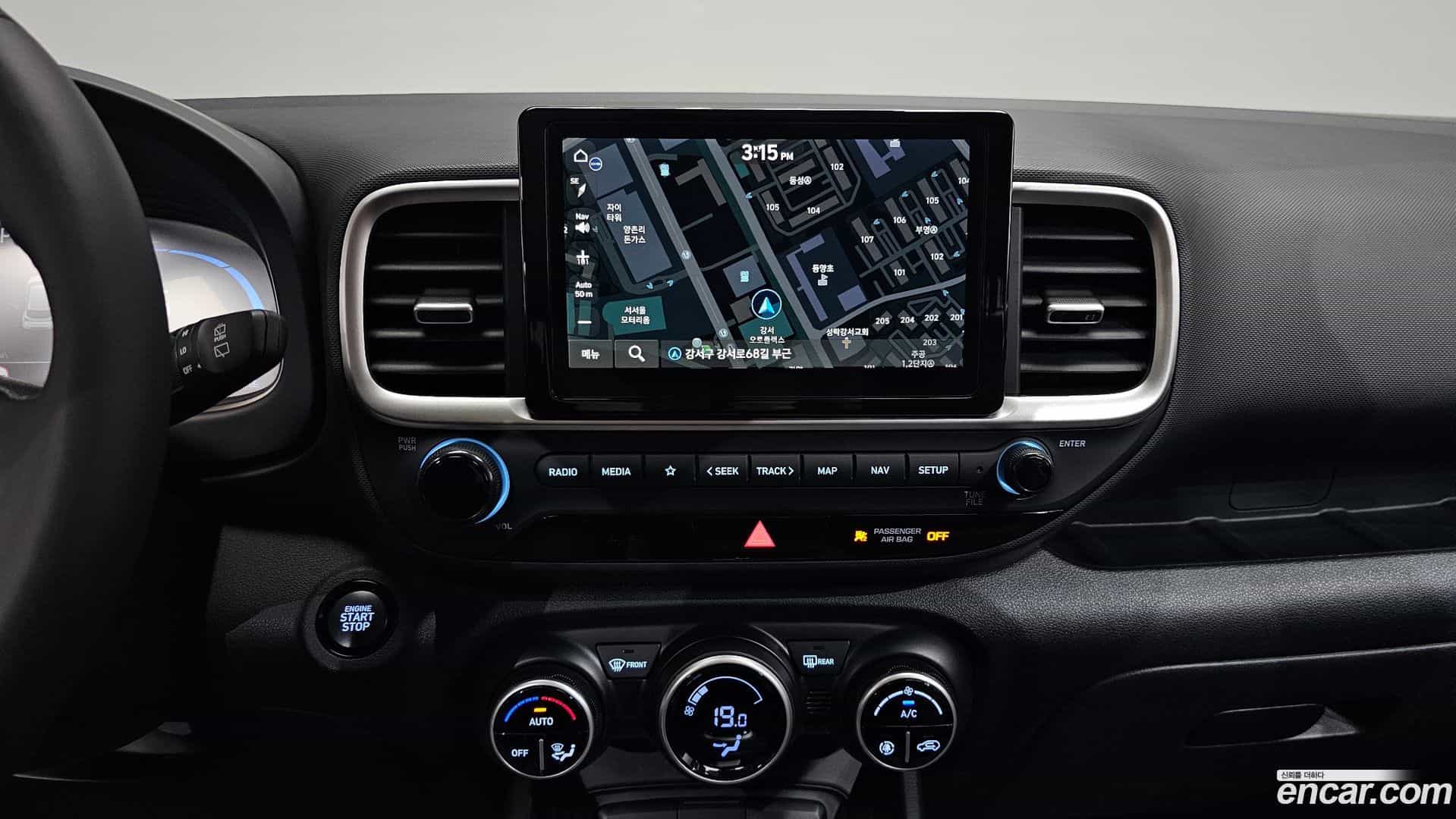 Venue Hyundai 2025.3-OPTION-017